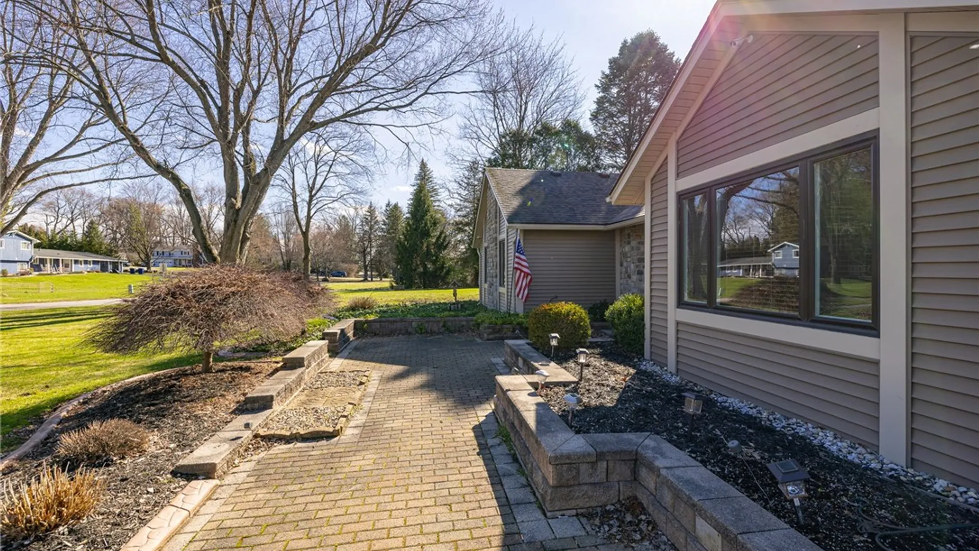 Property at 32 Stone Island Lane, Penfield, NY 14526 3