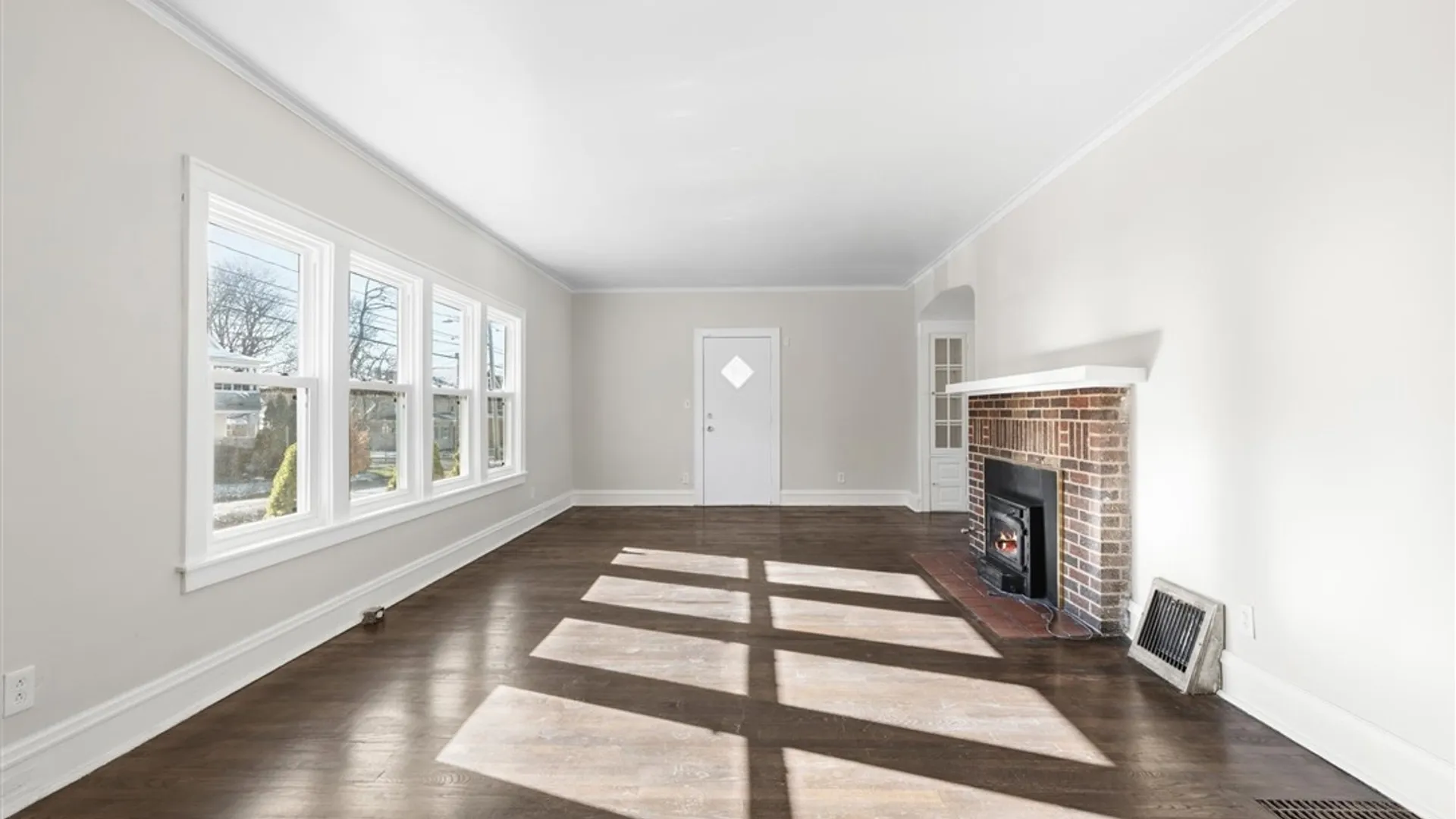 Property at 1309 Oak Street, Syracuse, NY 13203 11