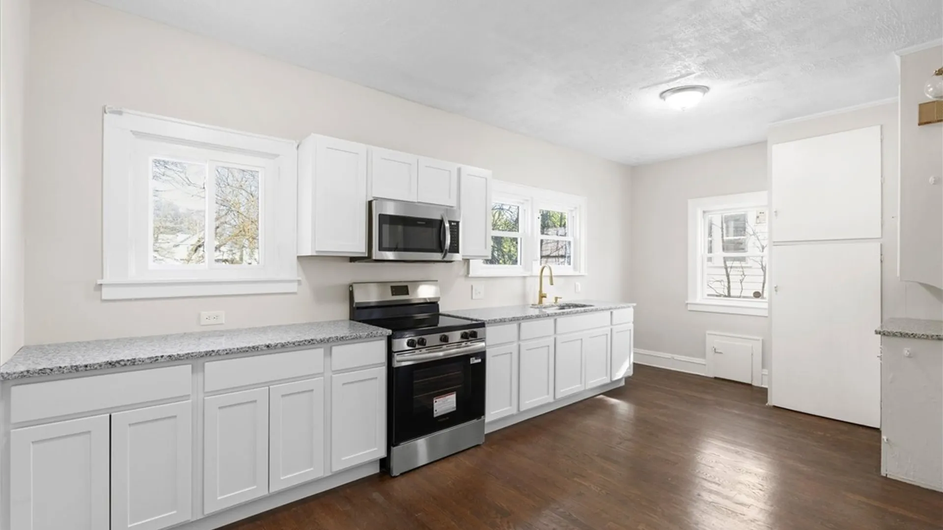 Property at 1309 Oak Street, Syracuse, NY 13203 15