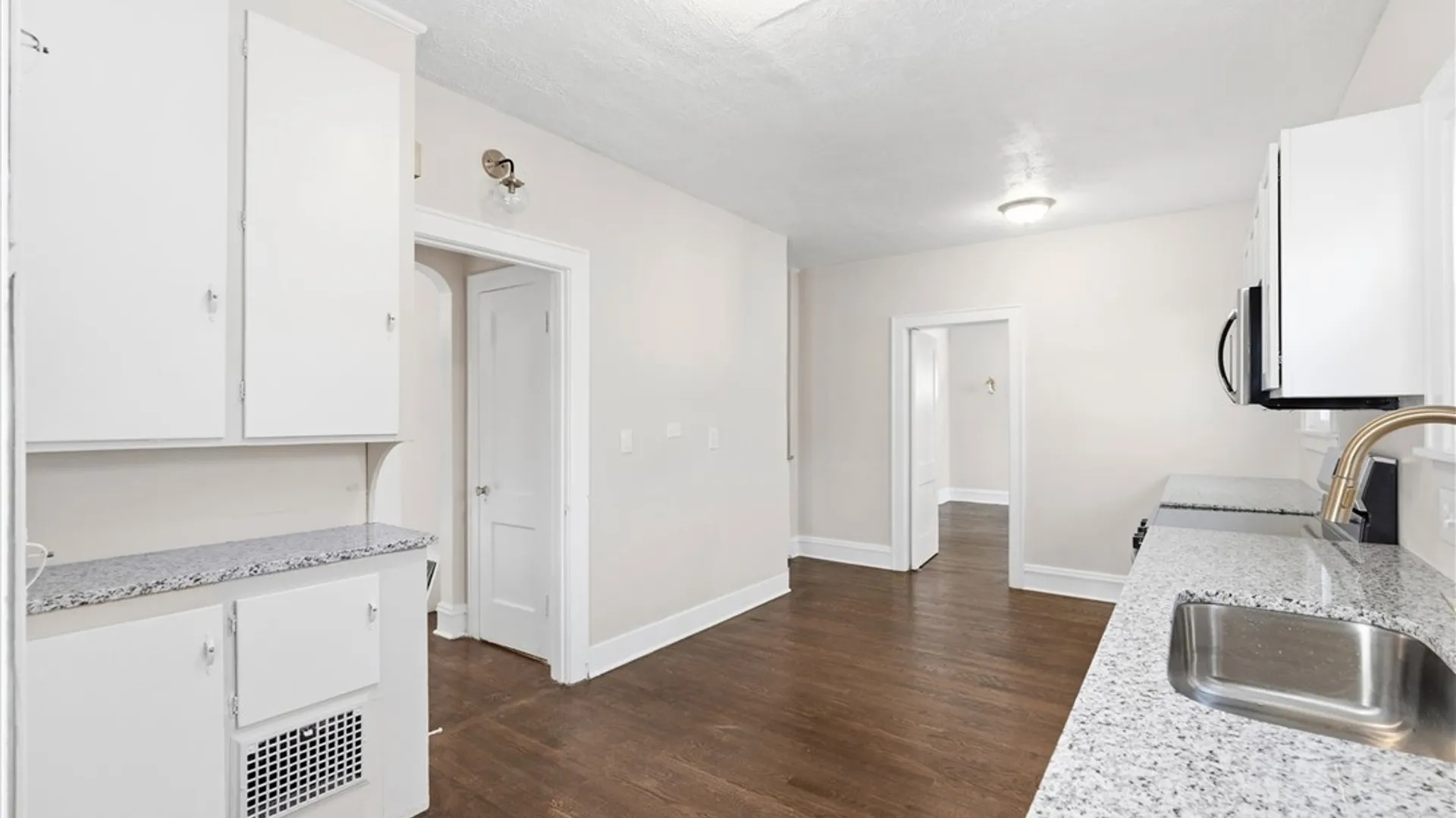 Property at 1309 Oak Street, Syracuse, NY 13203 17