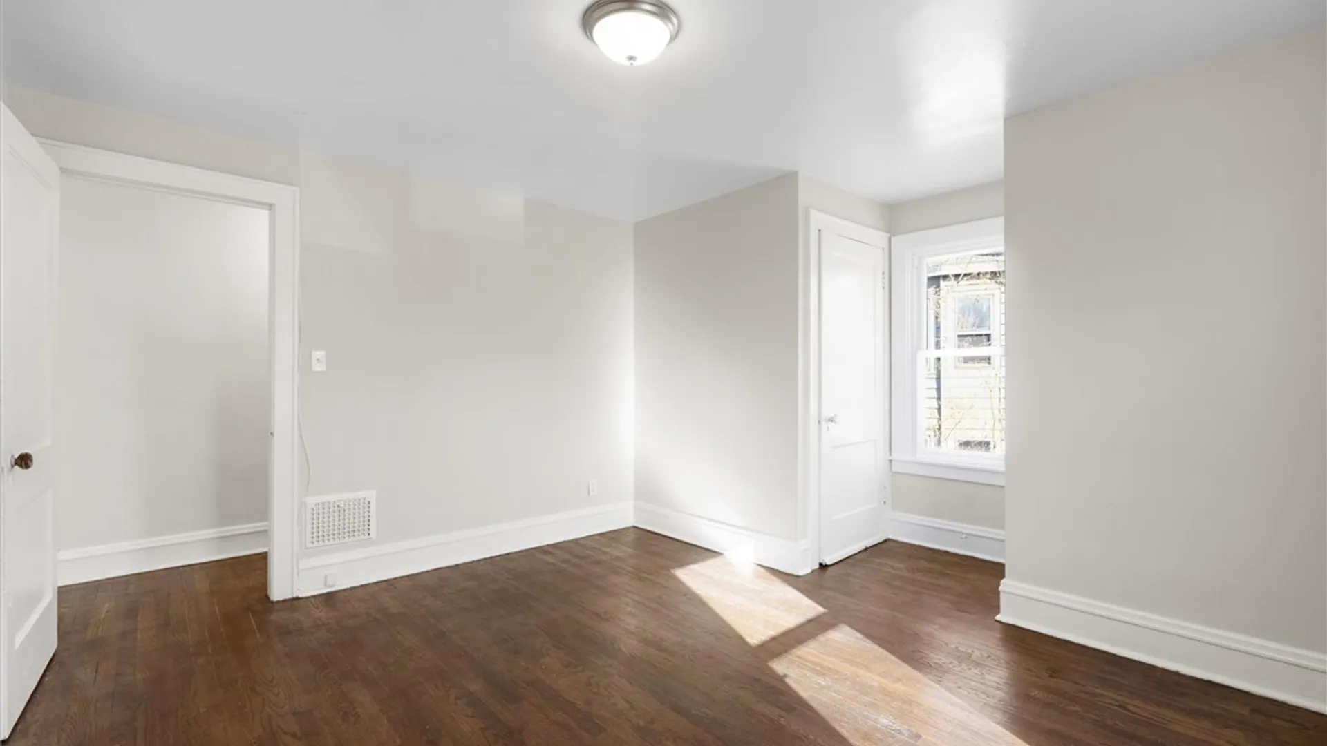 Property at 1309 Oak Street, Syracuse, NY 13203 24