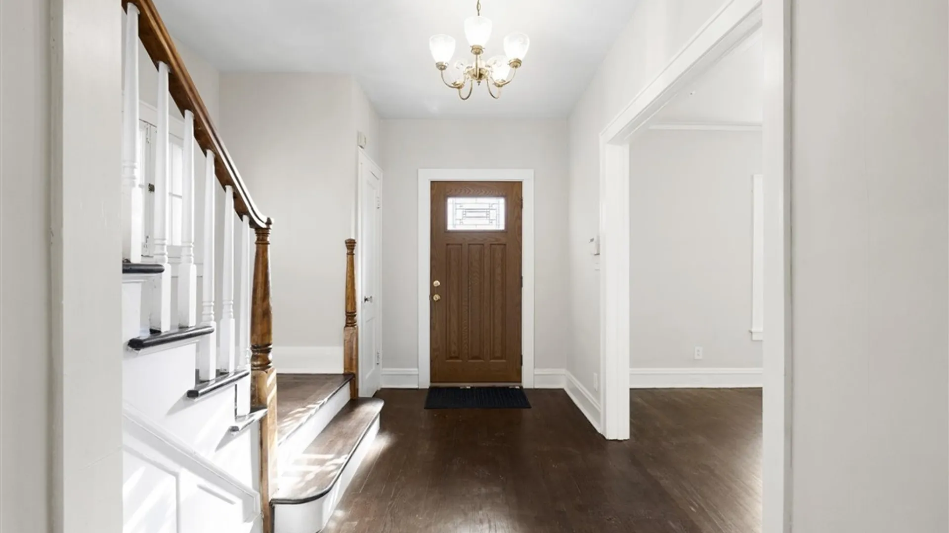 Property at 1309 Oak Street, Syracuse, NY 13203 9