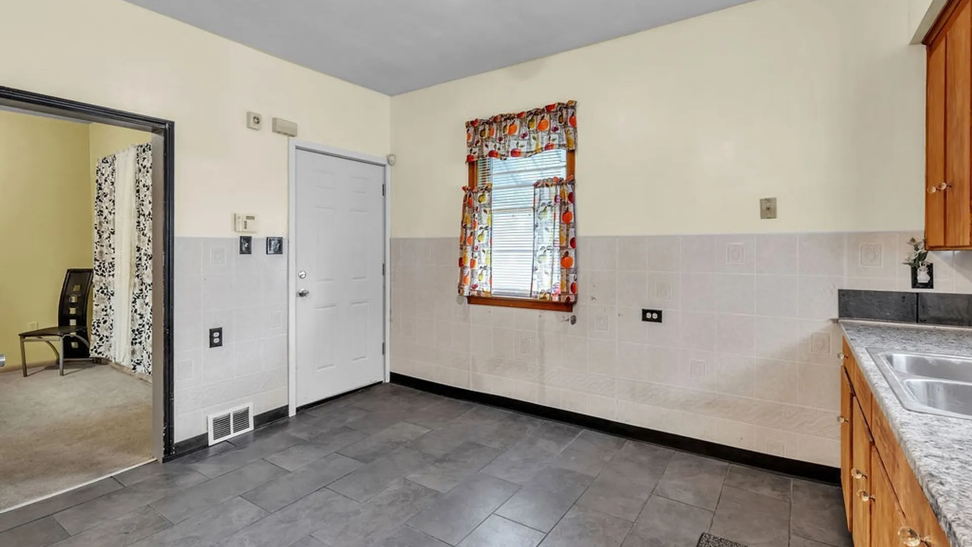 Property at 1319 15th Street, Niagara Falls, NY 14301 10
