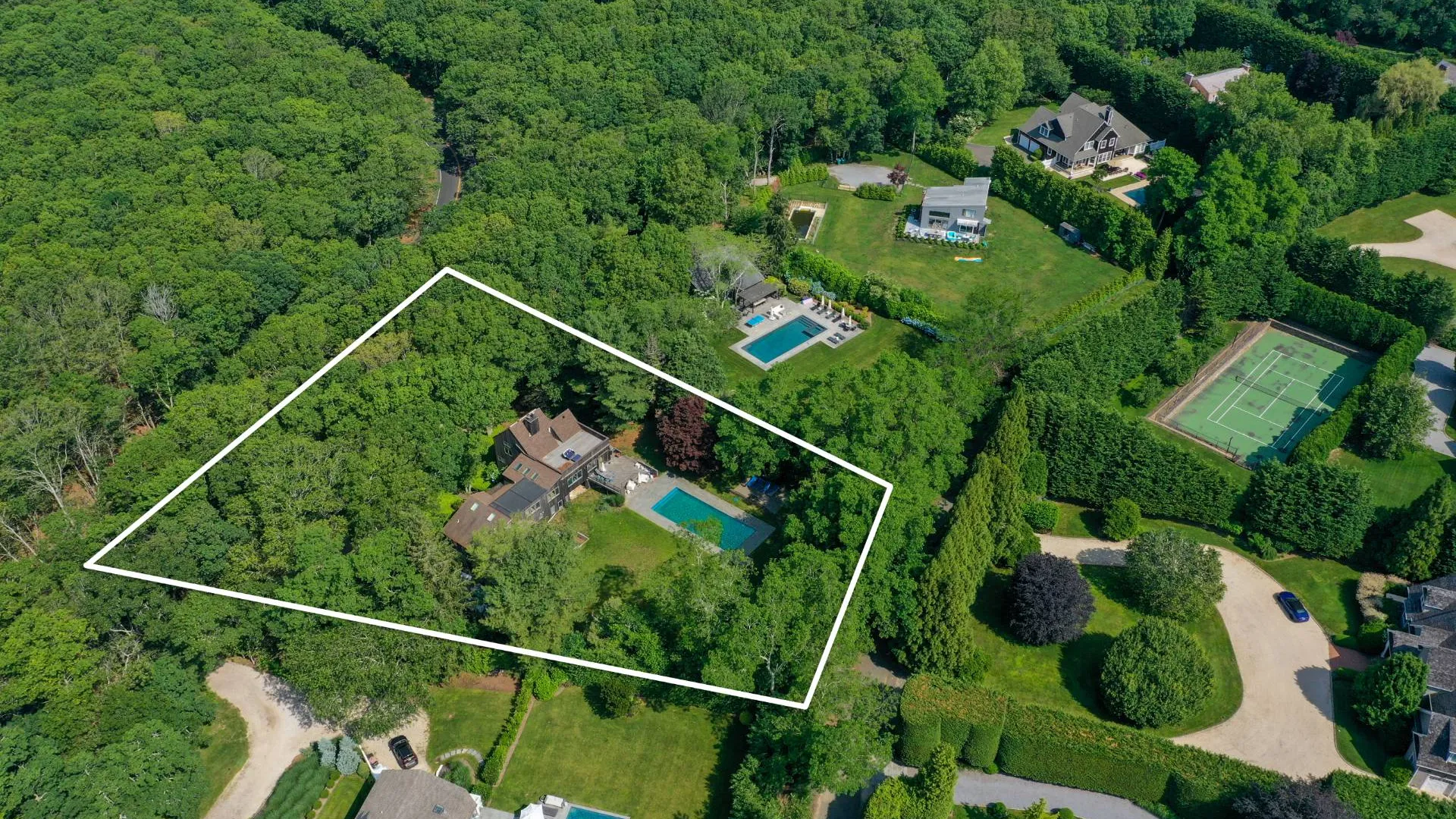 Property at 266 Water Mill Towd Rd, Water Mill, NY 11976 17