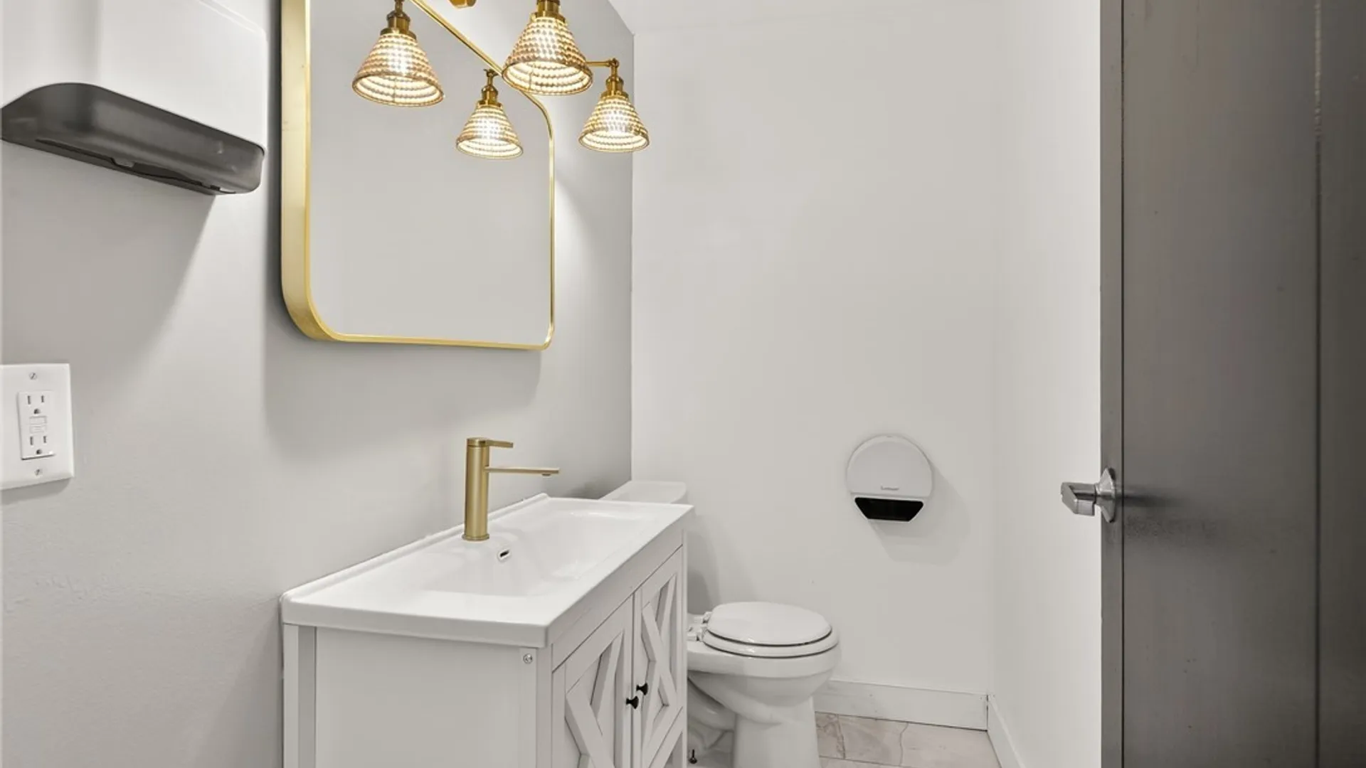 Property at 4444 Main Street, Amherst, NY 14226 22