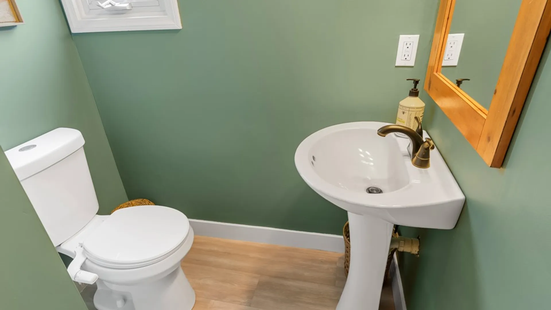 Property at 1712 Blossom Road, Brighton, NY 14610 12