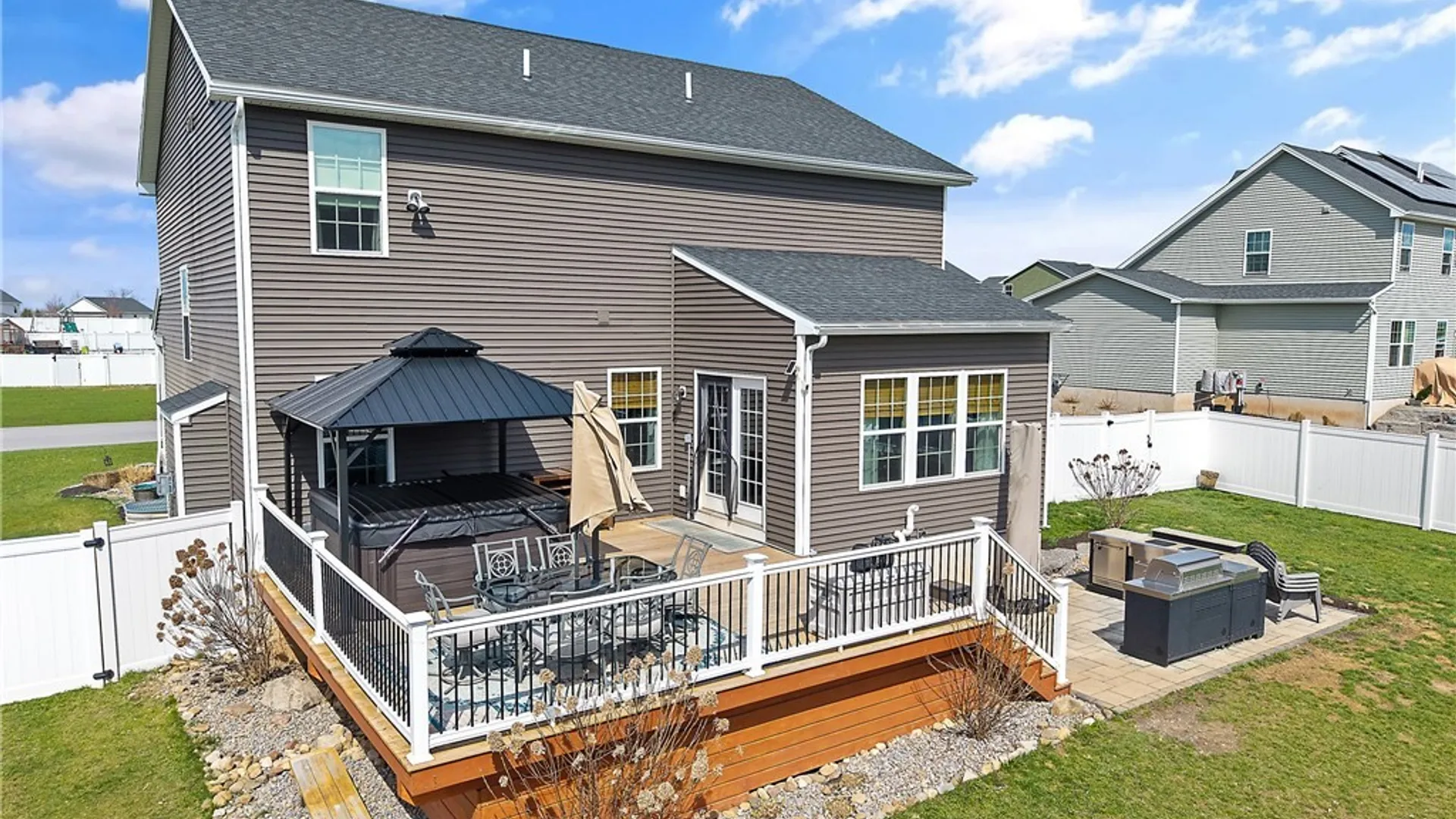 Property at 8815 Quarter Horse, Manlius, NY 13037 35