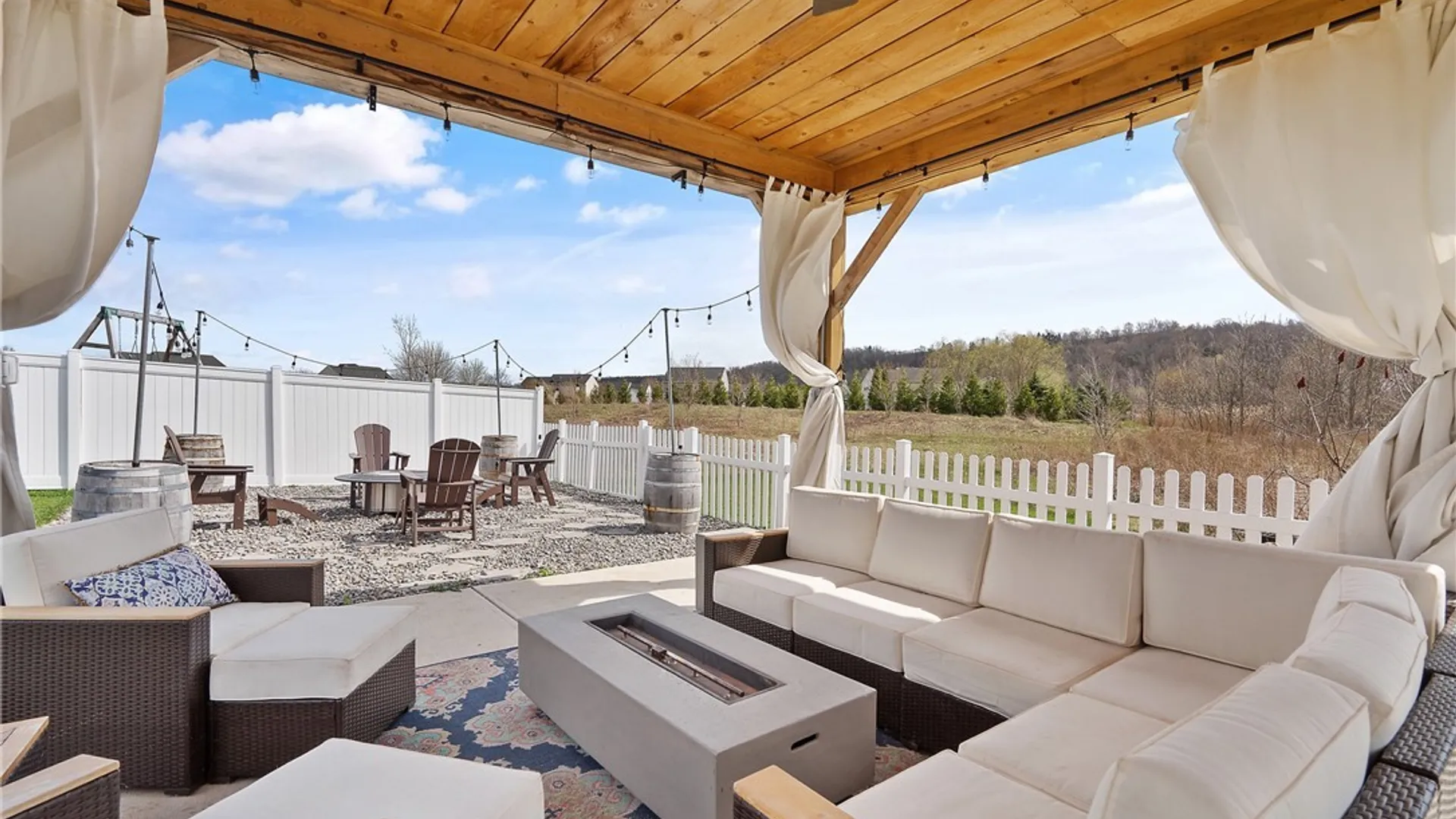 Property at 8815 Quarter Horse, Manlius, NY 13037 39