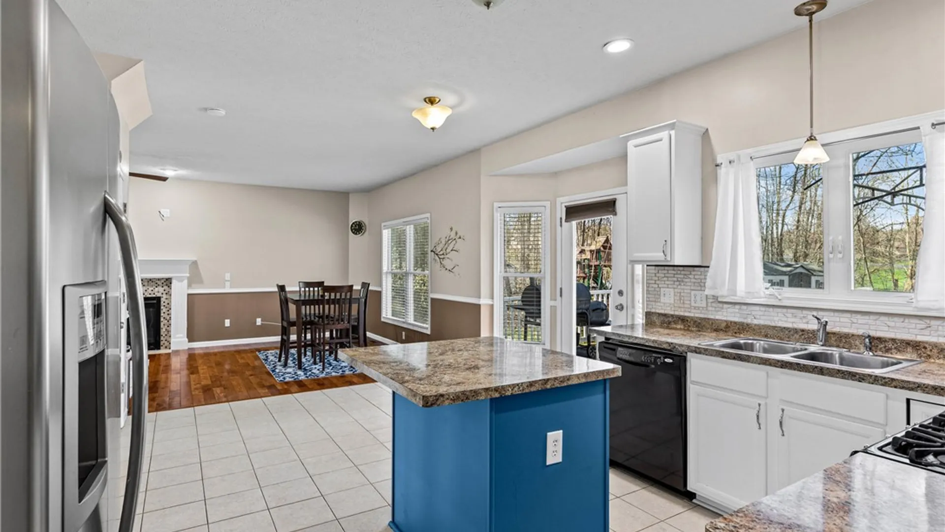 Property at 556 Melwood Drive, Greece, NY 14626 22