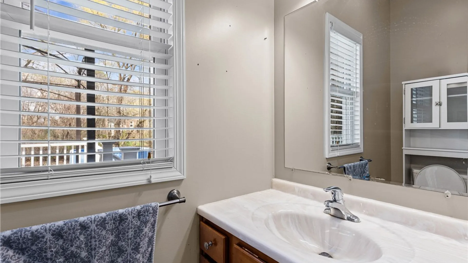 Property at 556 Melwood Drive, Greece, NY 14626 23