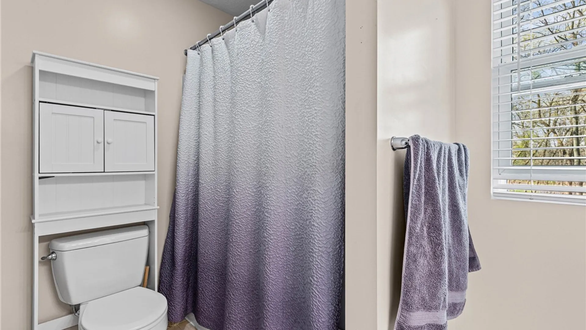 Property at 556 Melwood Drive, Greece, NY 14626 26