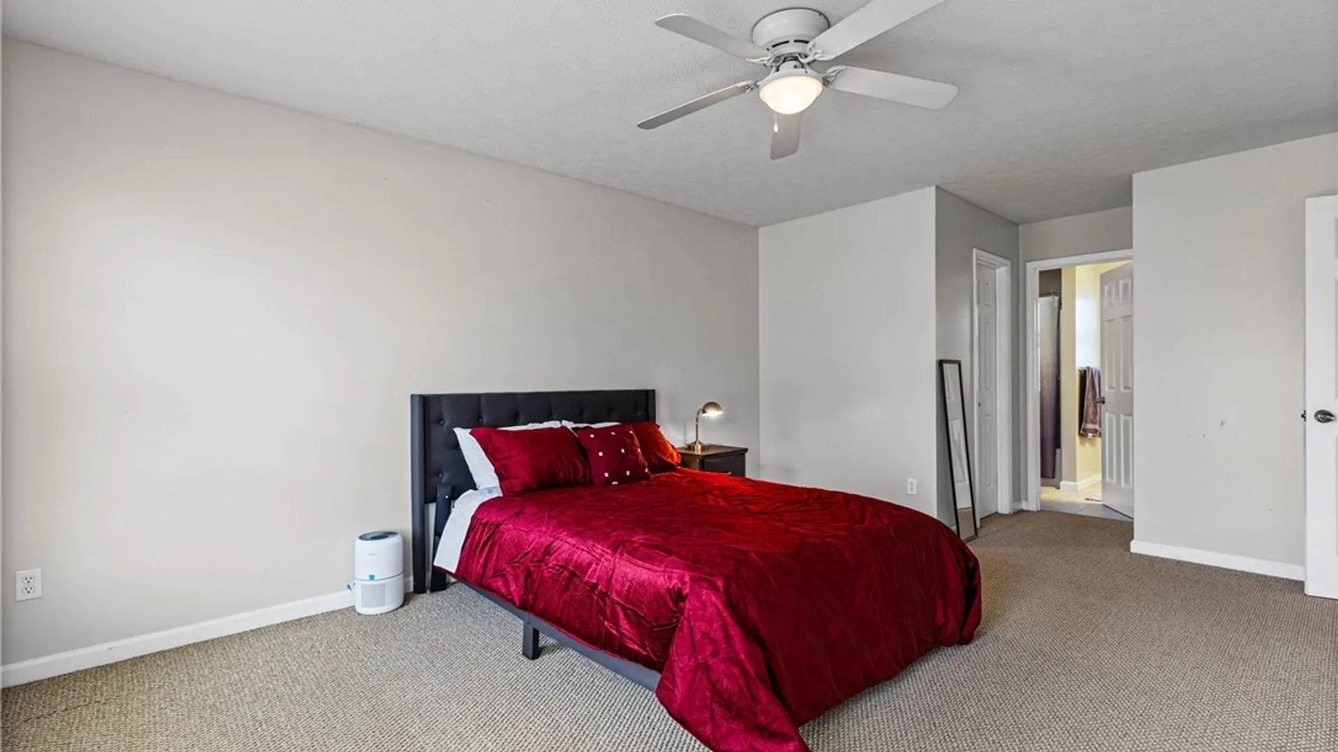 Property at 556 Melwood Drive, Greece, NY 14626 29