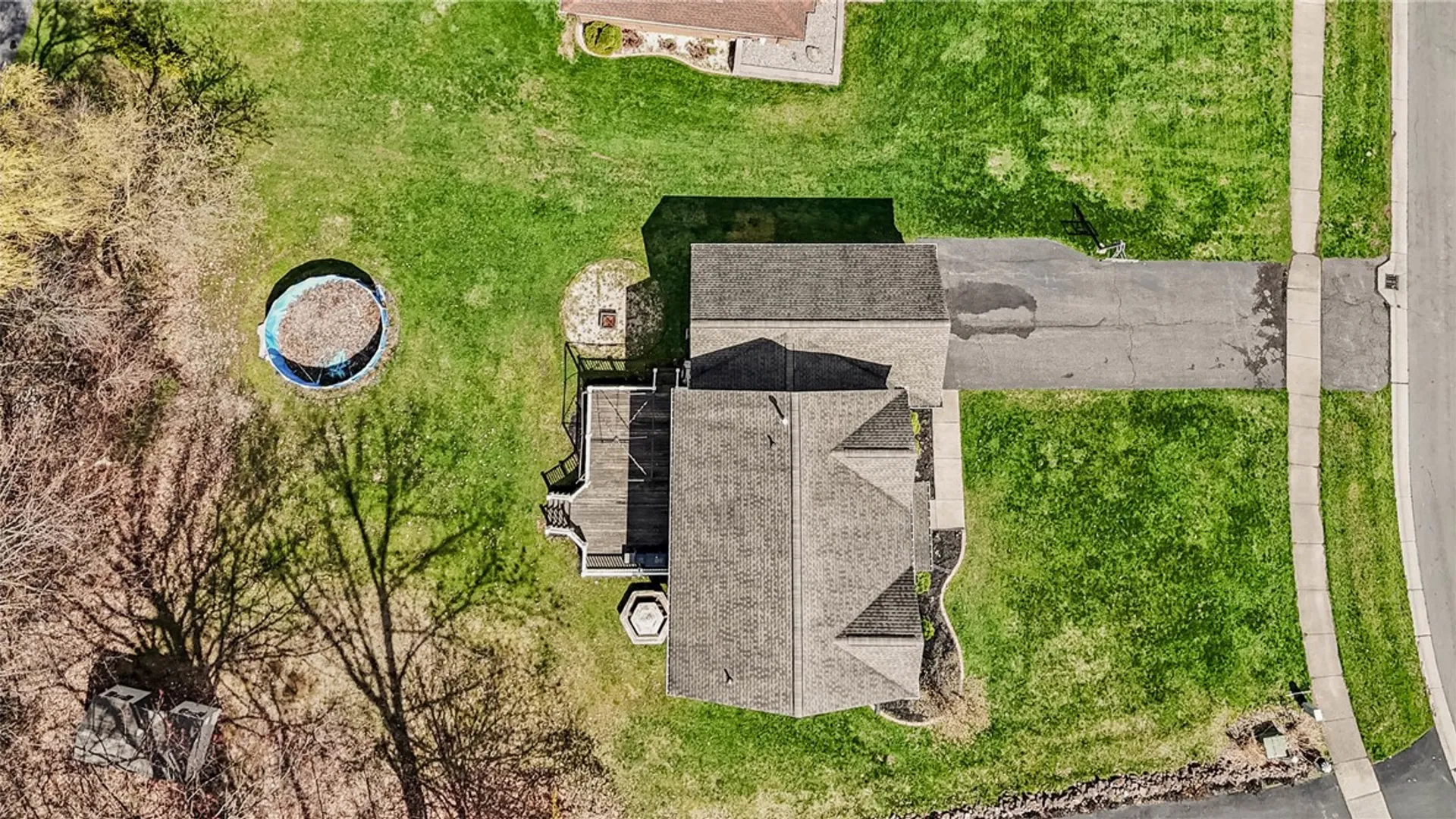 Property at 556 Melwood Drive, Greece, NY 14626 50