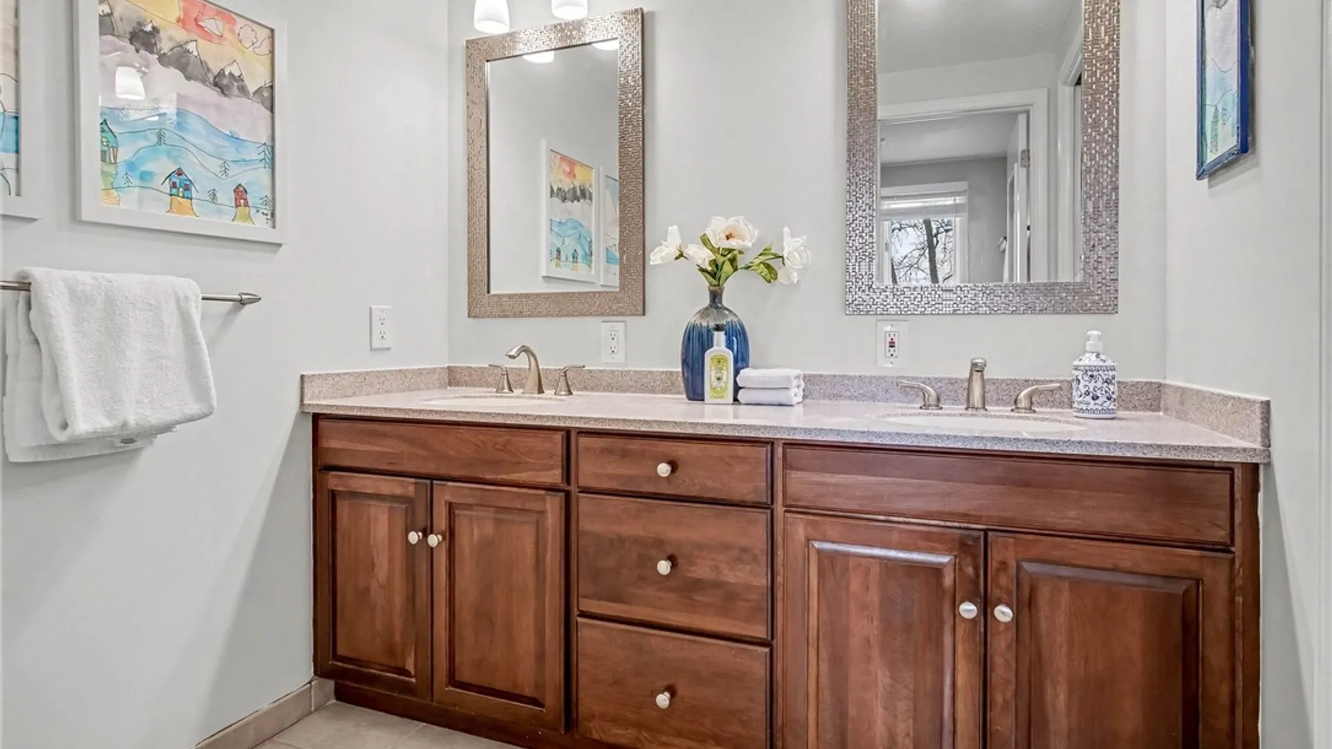 Property at 34 Framingham Ln, Pittsford, NY 14534 19