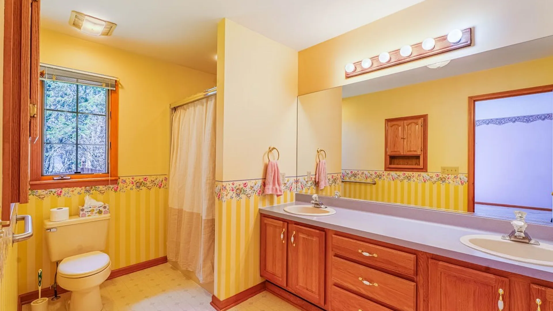 Property at 5532 Twilight Lane, Lockport Town, NY 14094 21