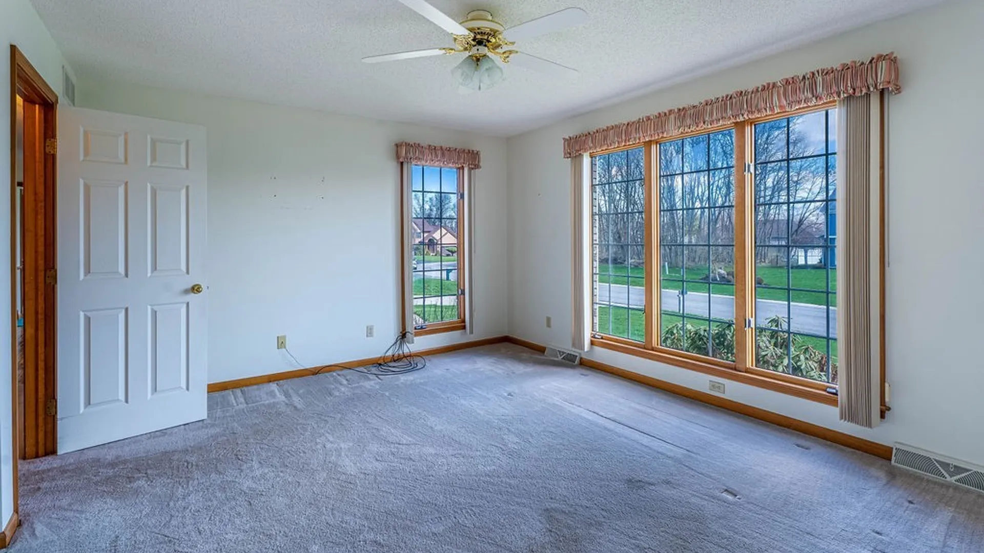 Property at 5532 Twilight Lane, Lockport Town, NY 14094 24