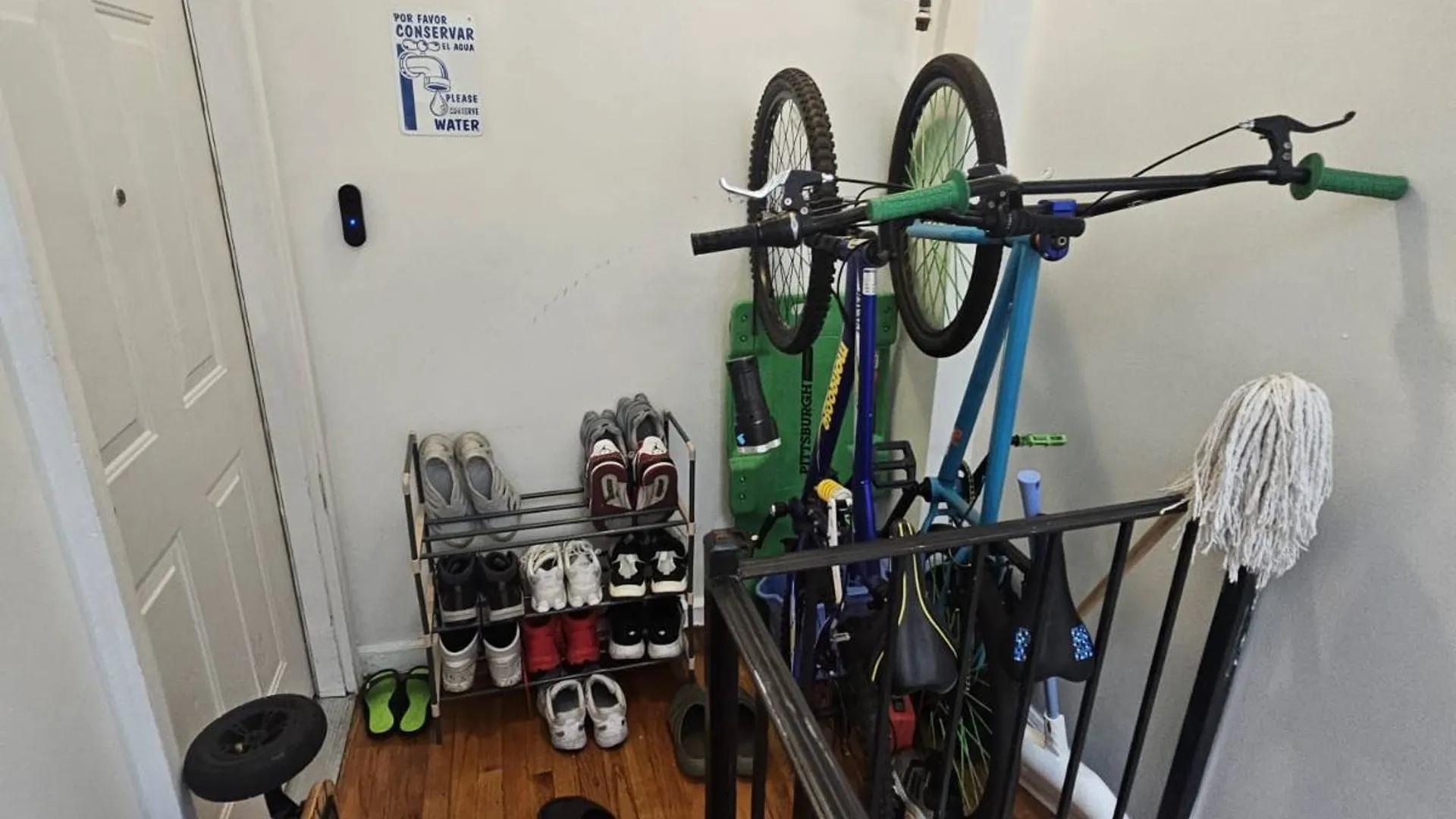 Property at 643 Thieriot Ave, Bronx, NY 10473 6