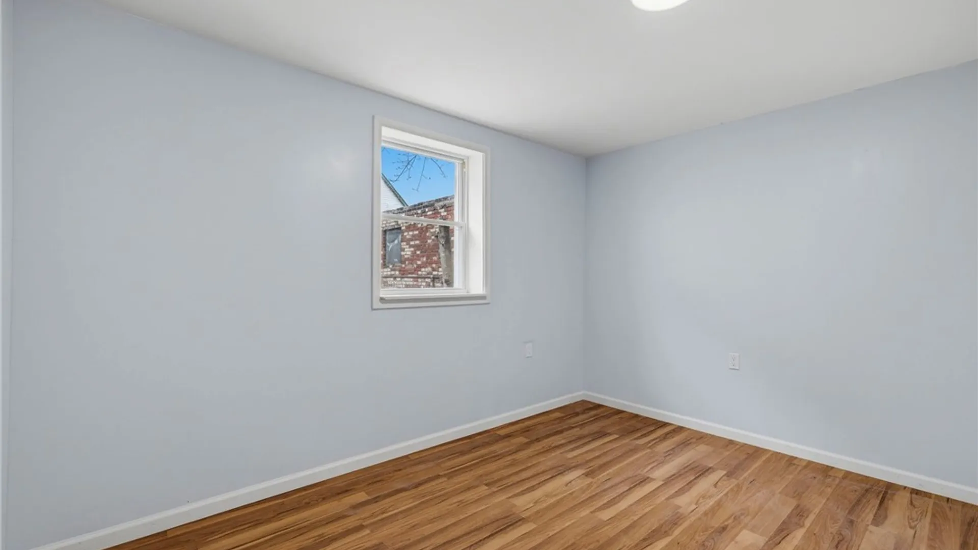 Property at 6 Palos Place, Buffalo, NY 14215 13