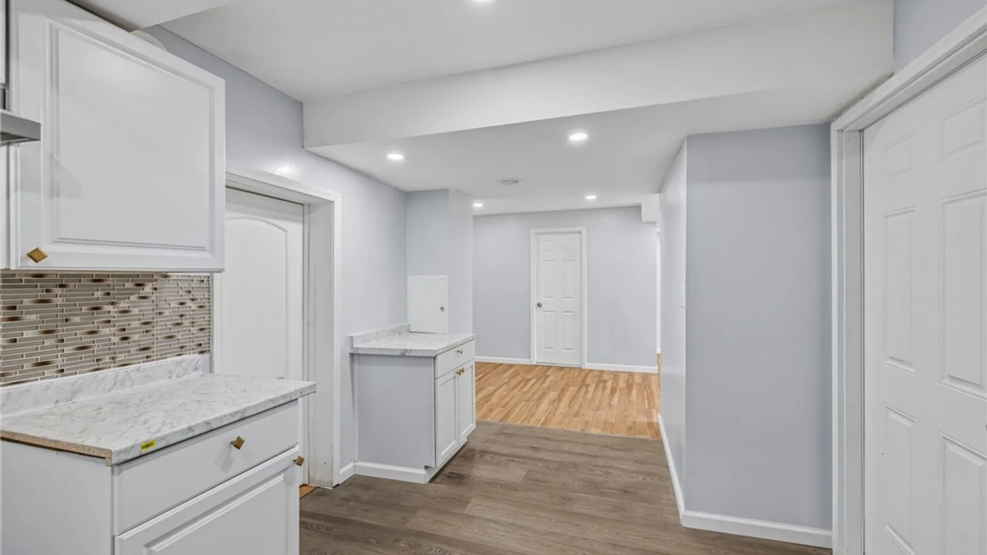 Property at 6 Palos Place, Buffalo, NY 14215 20