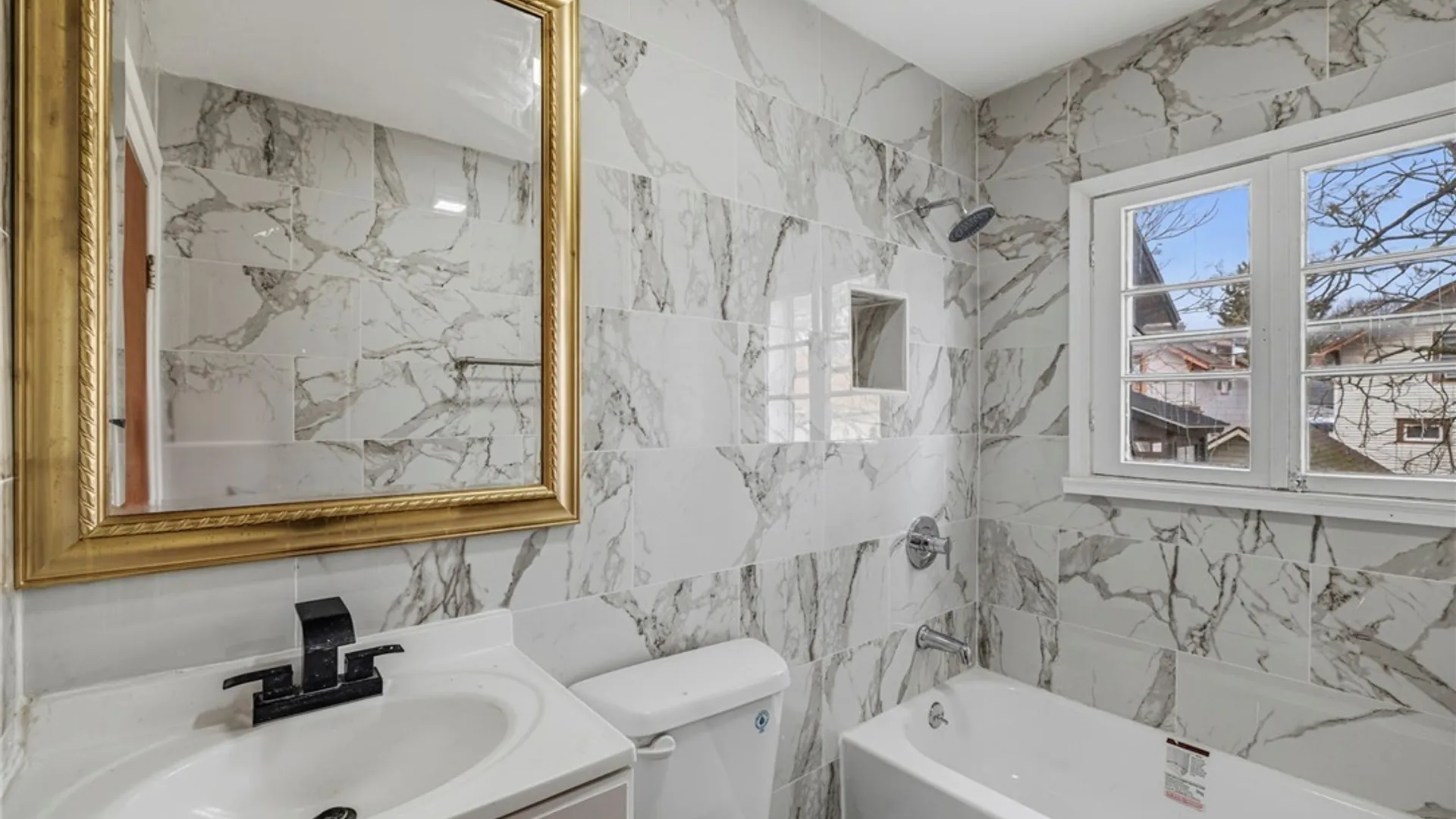 Property at 6 Palos Place, Buffalo, NY 14215 36