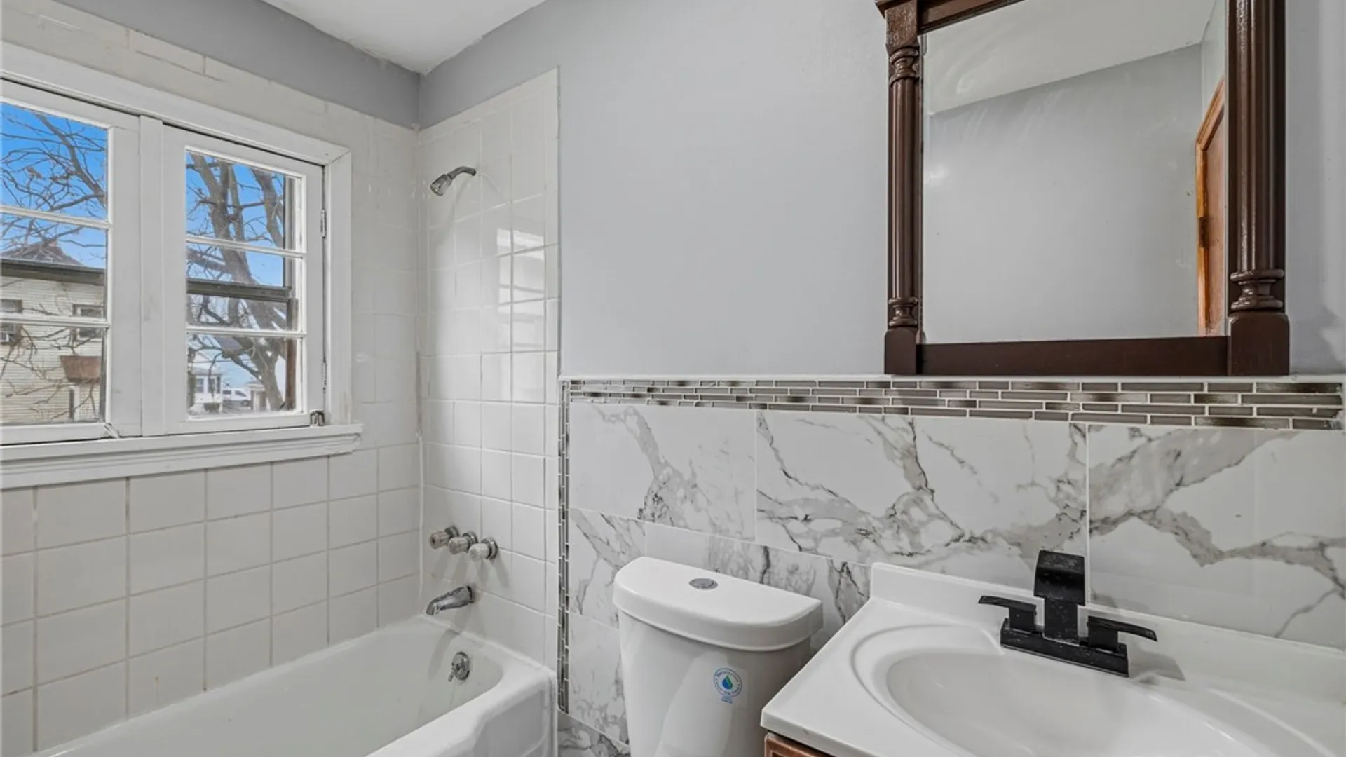 Property at 6 Palos Place, Buffalo, NY 14215 37