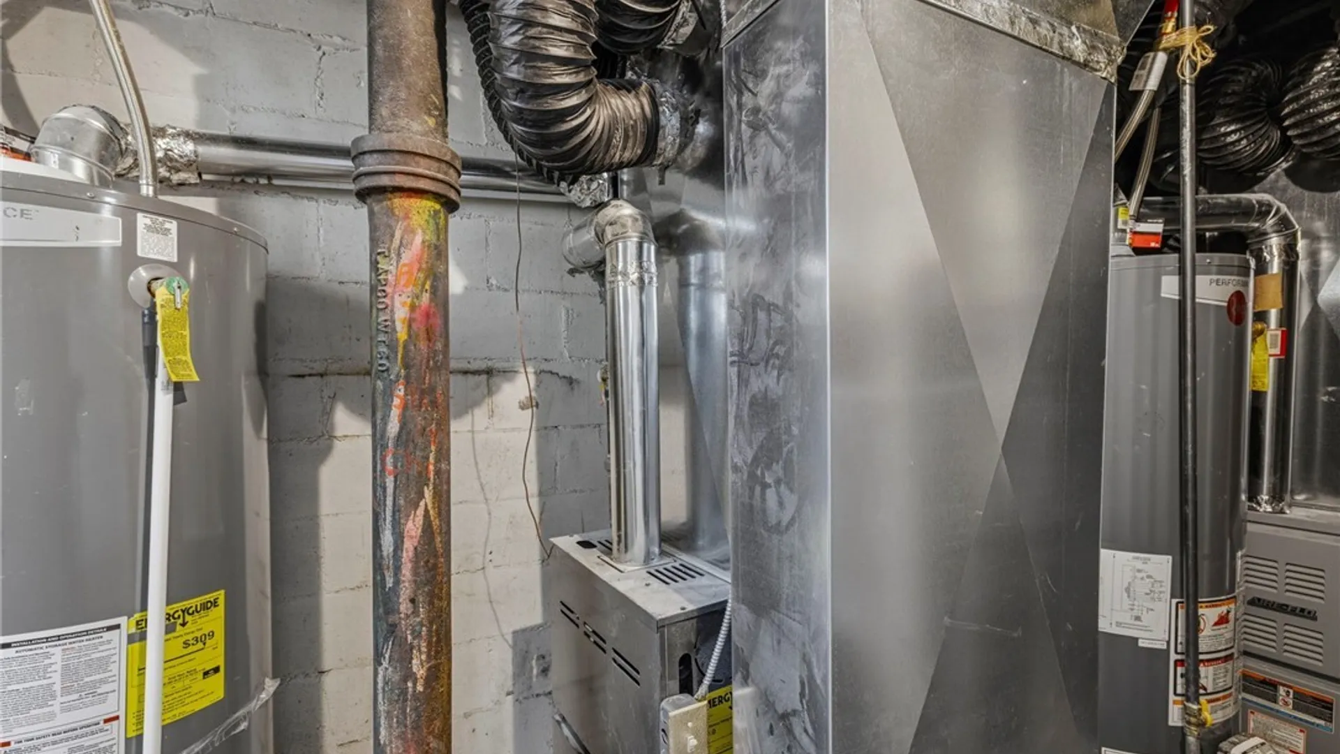 Property at 6 Palos Place, Buffalo, NY 14215 38