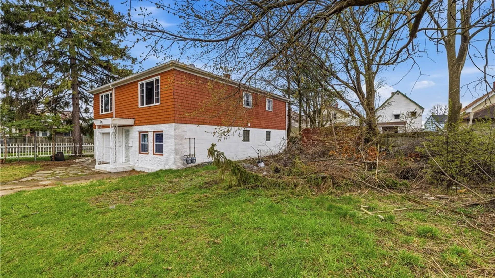 Property at 6 Palos Place, Buffalo, NY 14215 40