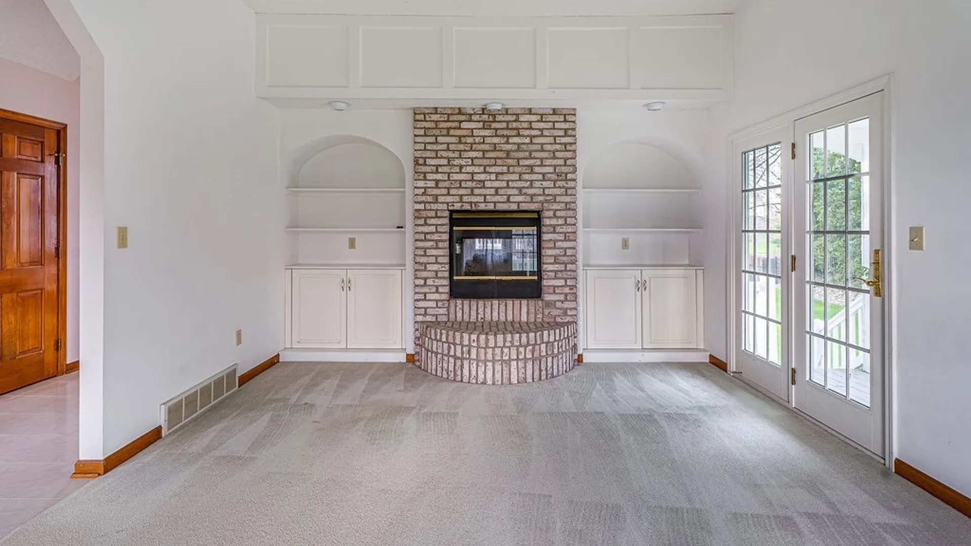 Property at 8116 Floss Lane, Clarence, NY 14051 8