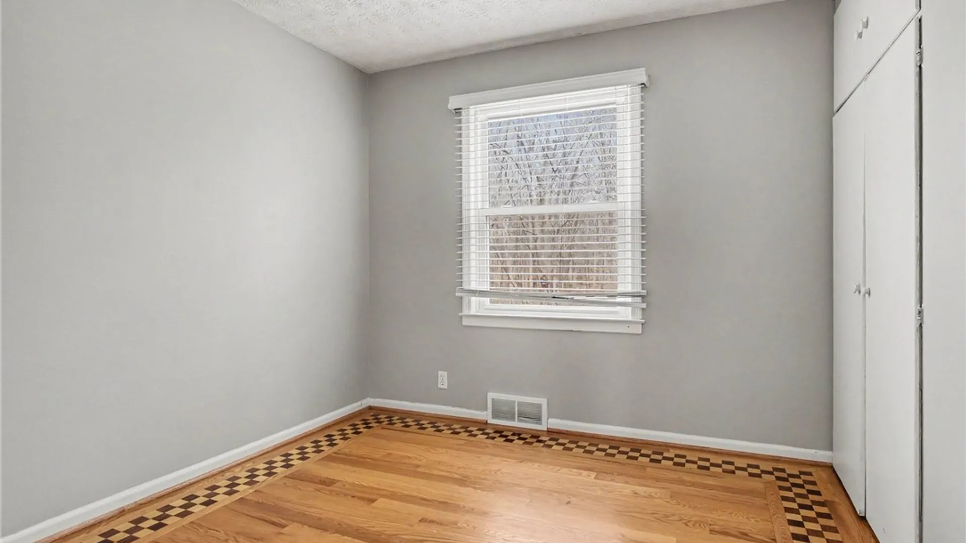 Property at 48 Chester Avenue, Chili, NY 14623 19