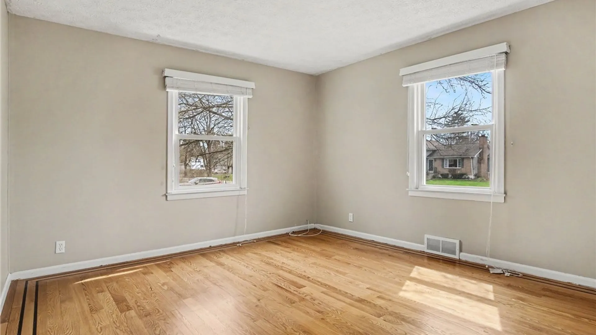 Property at 48 Chester Avenue, Chili, NY 14623 21