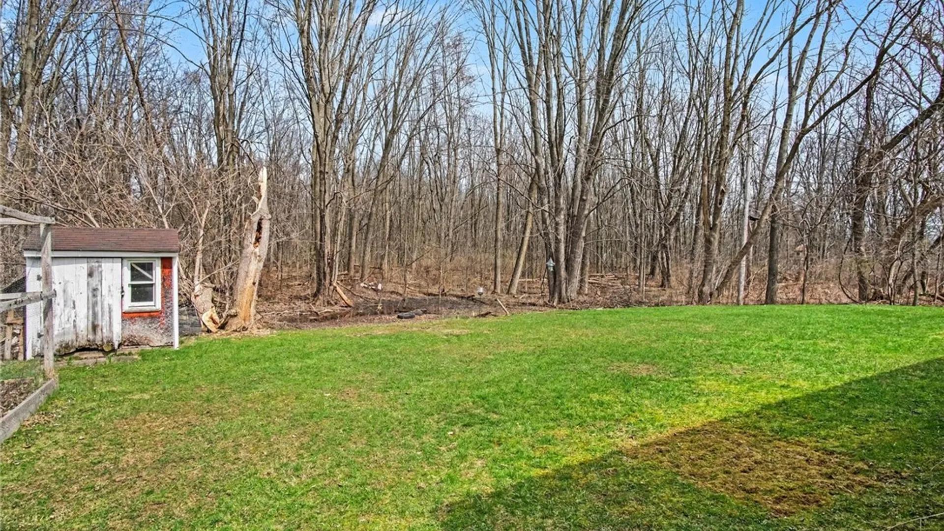 Property at 48 Chester Avenue, Chili, NY 14623 24