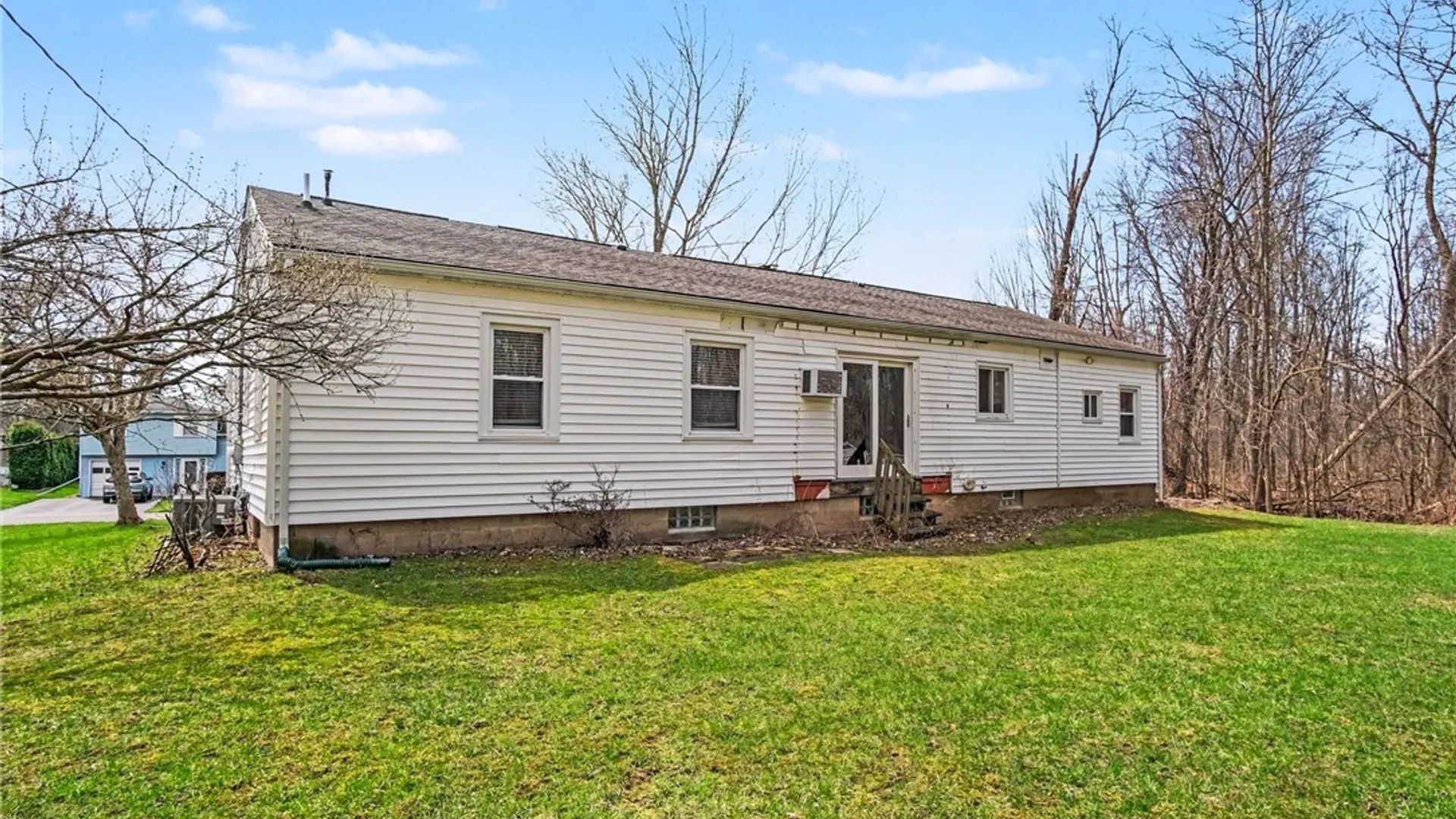 Property at 48 Chester Avenue, Chili, NY 14623 26
