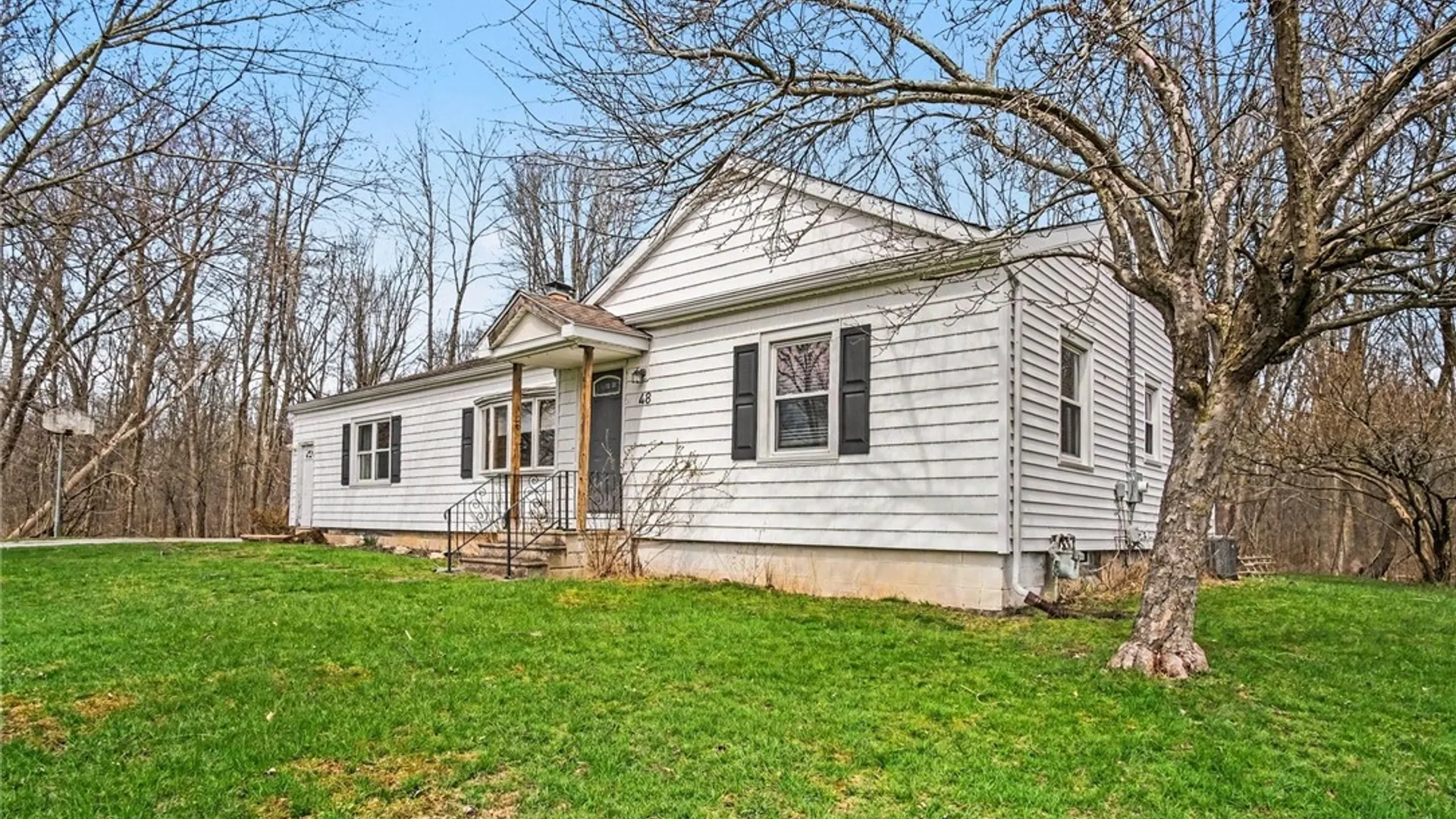 Property at 48 Chester Avenue, Chili, NY 14623 3