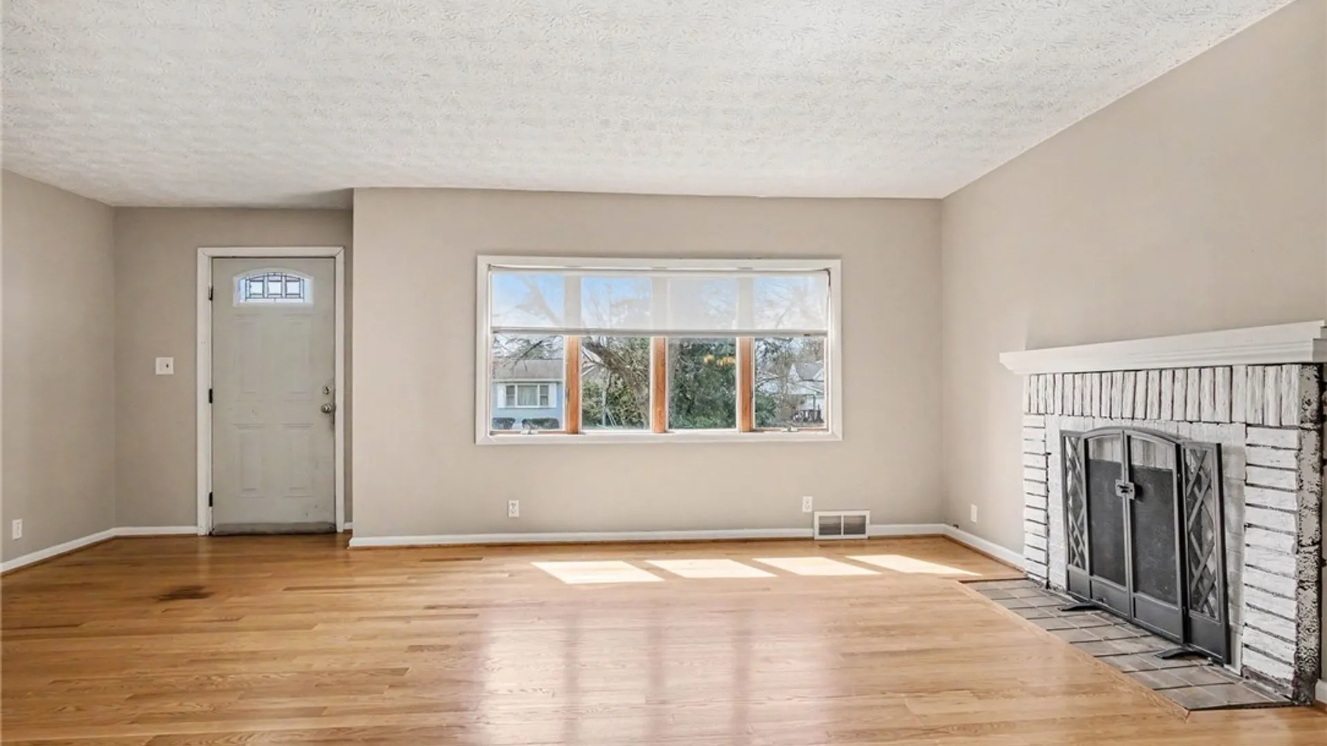 Property at 48 Chester Avenue, Chili, NY 14623 5