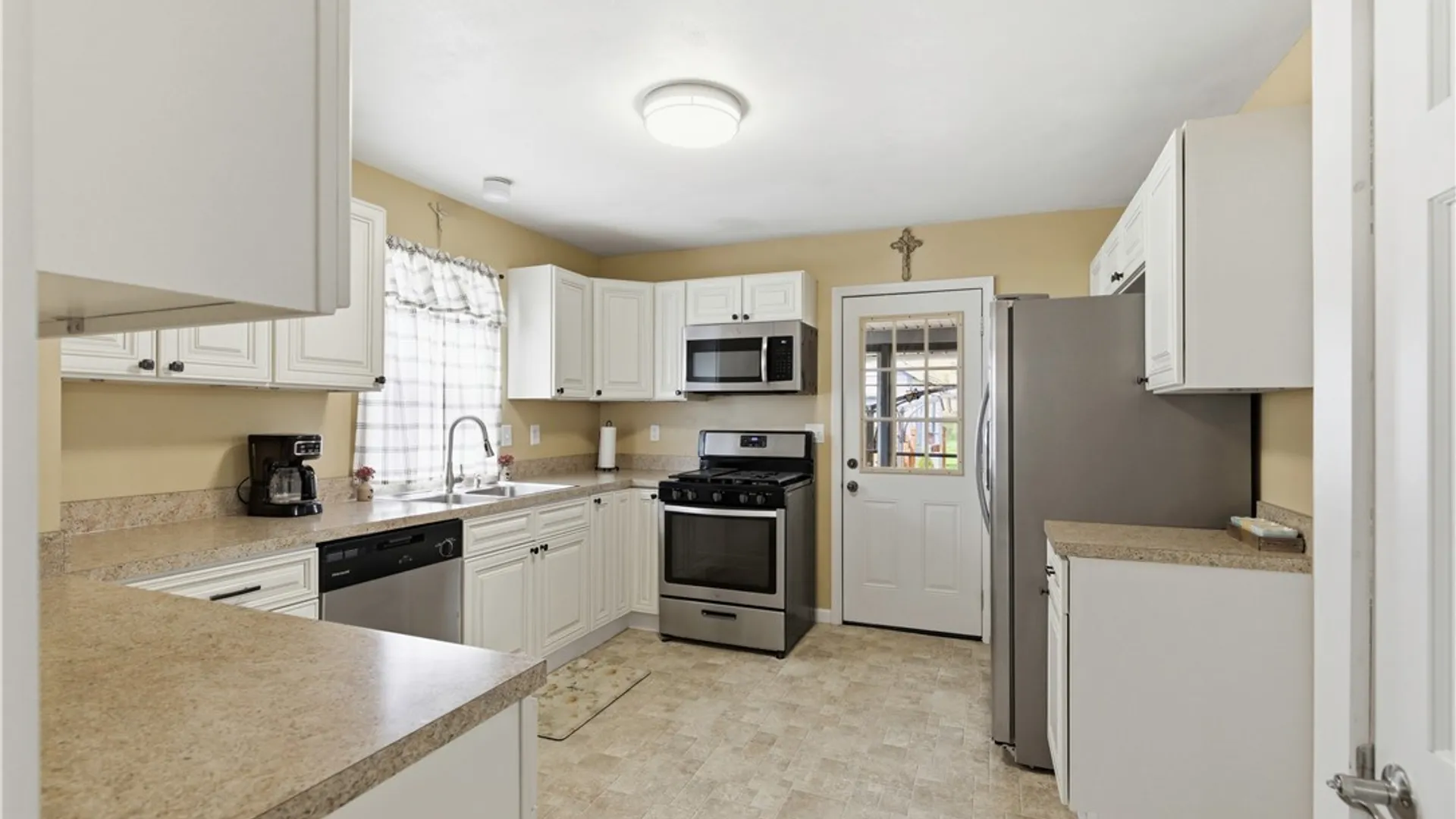 Property at 4 Mildred Avenue, Van Buren, NY 13027 14