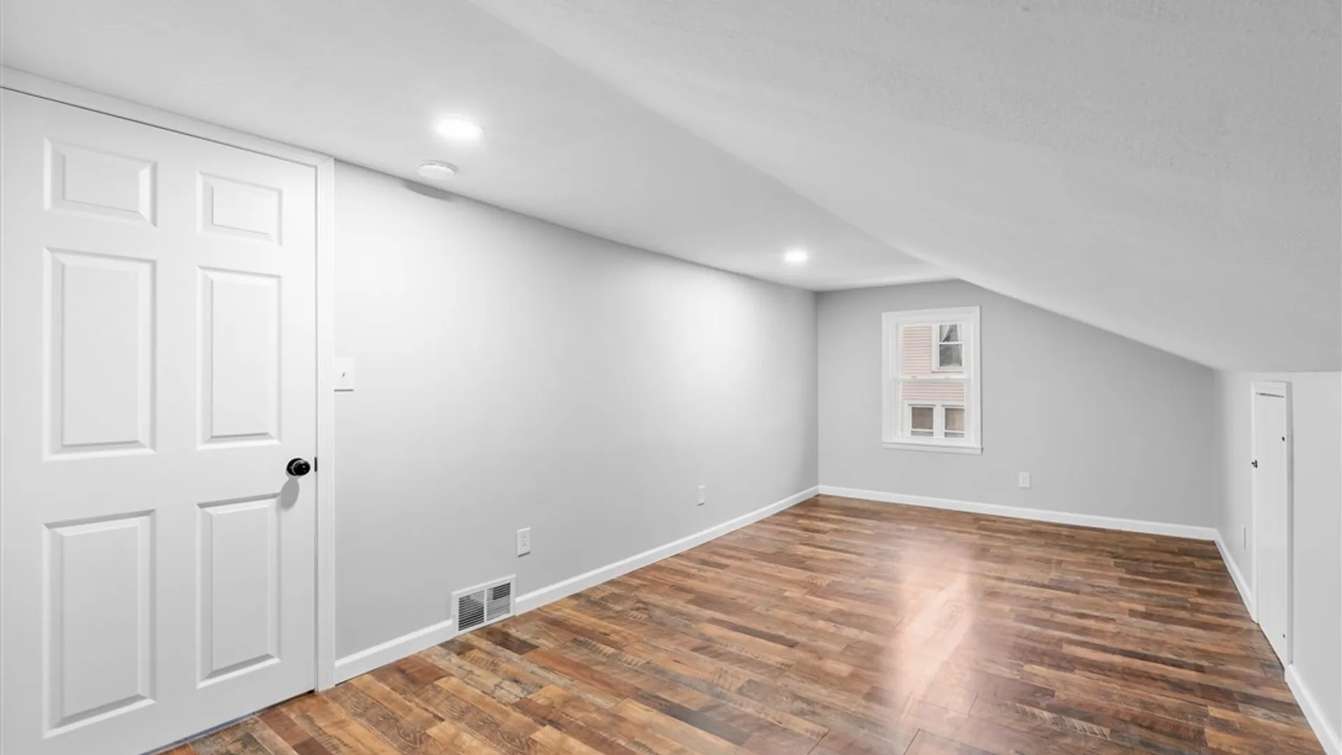 Property at 127 Schuler Street, Syracuse, NY 13203 22