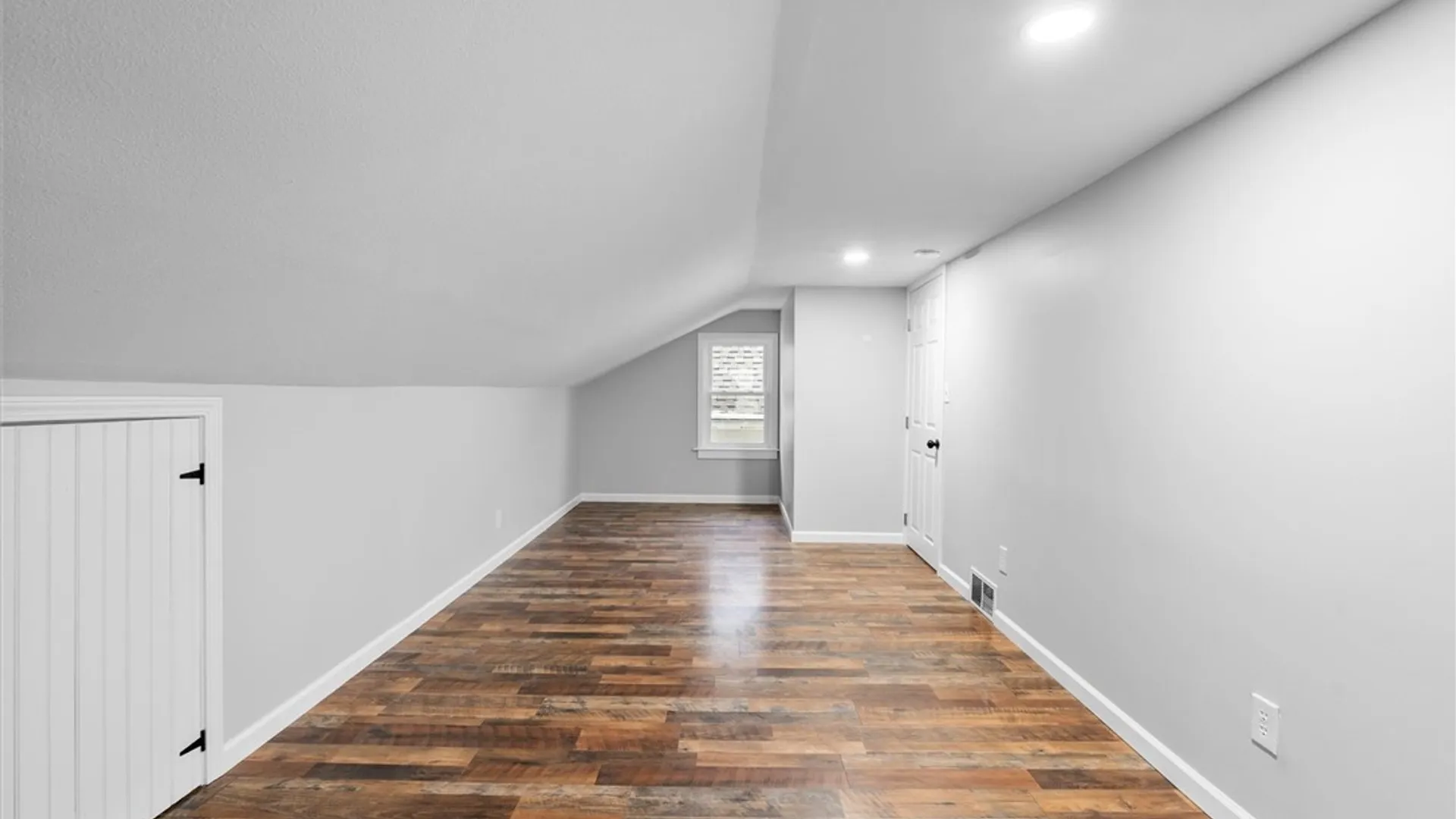 Property at 127 Schuler Street, Syracuse, NY 13203 23