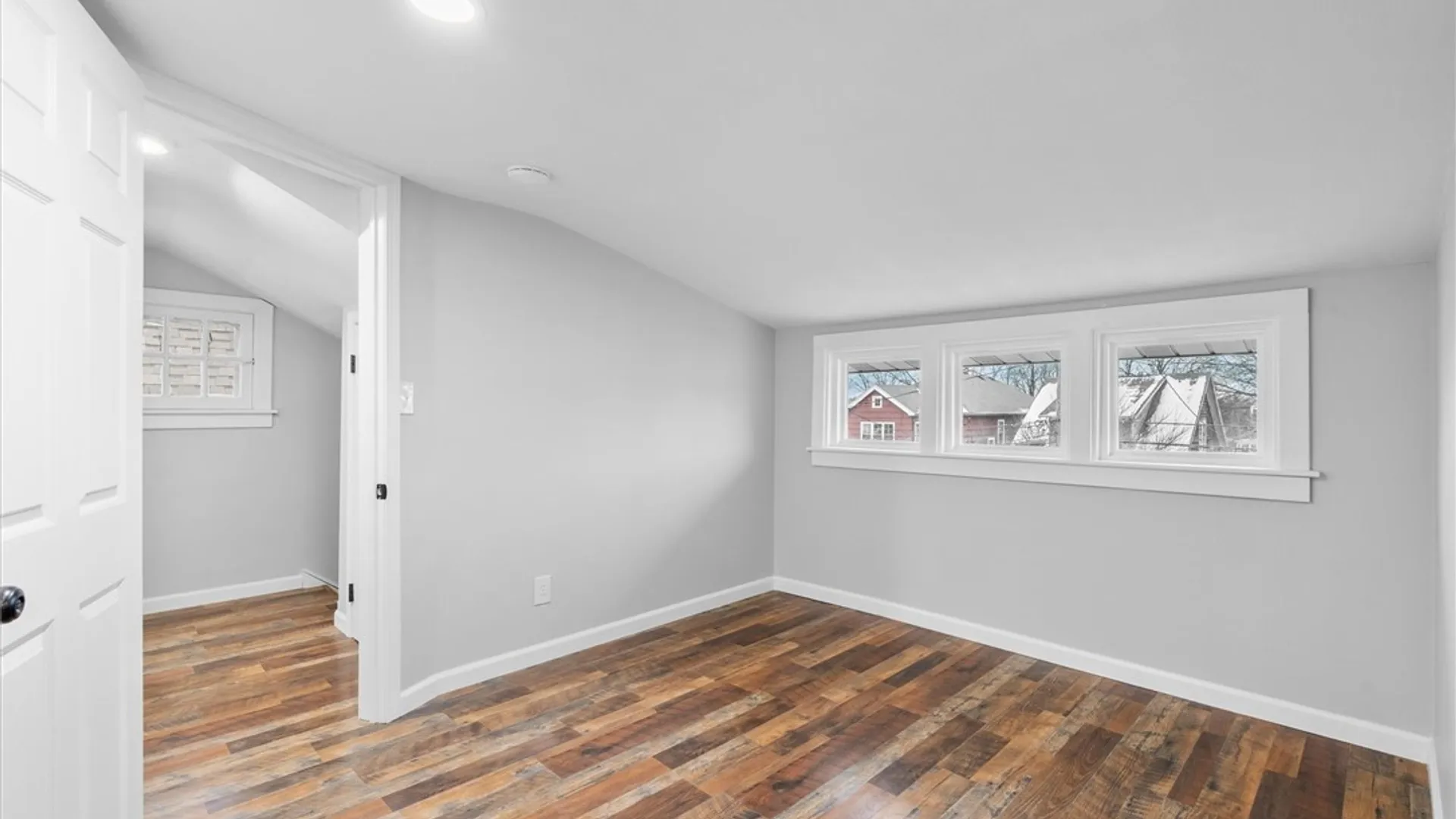 Property at 127 Schuler Street, Syracuse, NY 13203 28