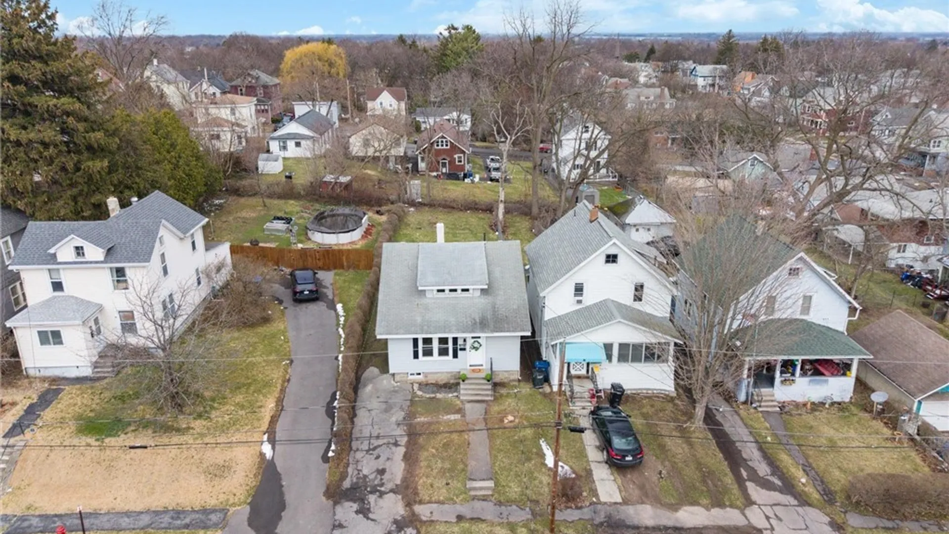 Property at 127 Schuler Street, Syracuse, NY 13203 32