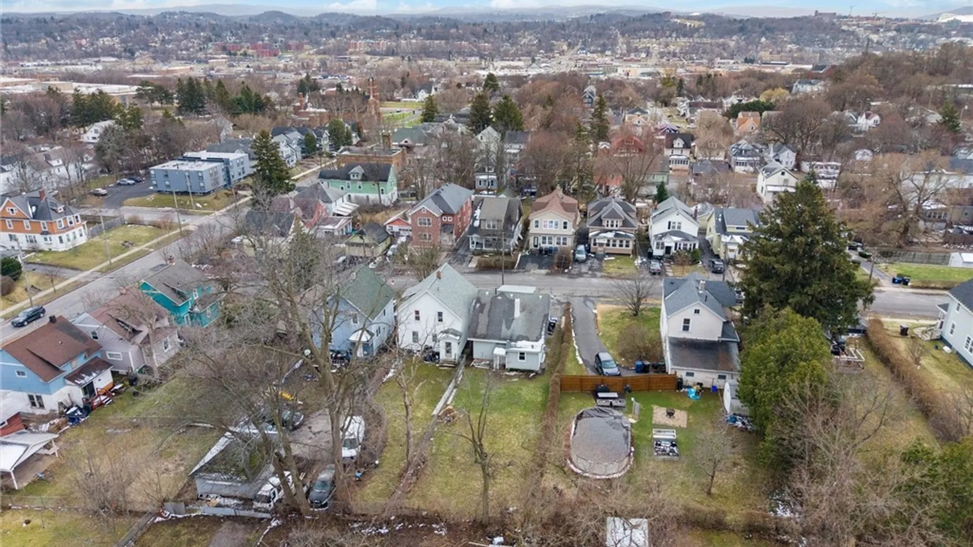 Property at 127 Schuler Street, Syracuse, NY 13203 35