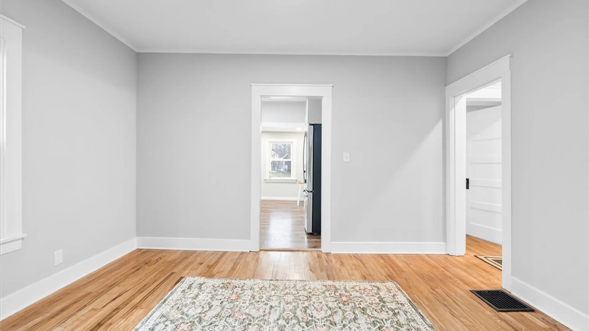 Property at 127 Schuler Street, Syracuse, NY 13203 7