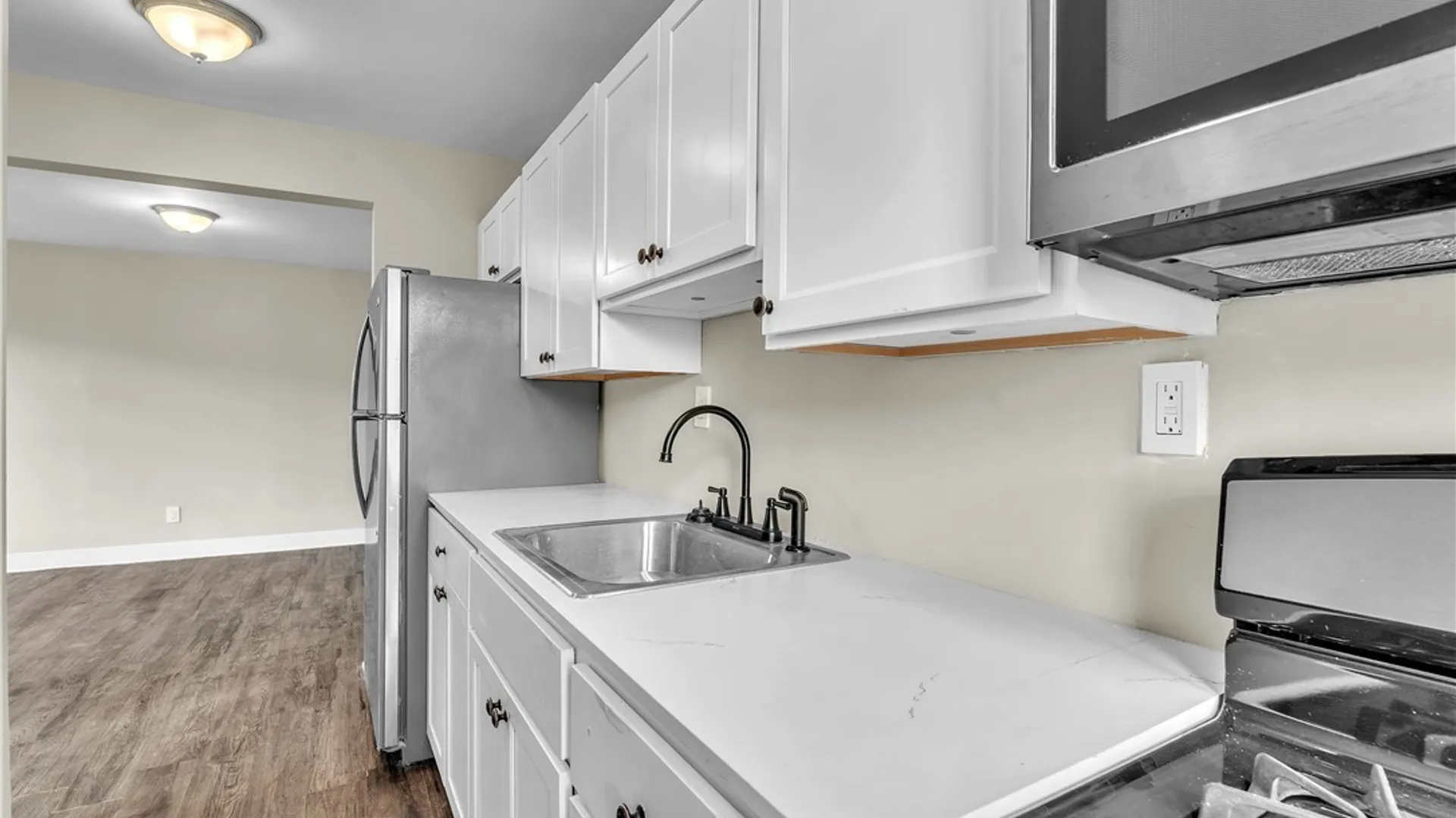 Property at 1225 Hertel Avenue, Buffalo, NY 14216 10