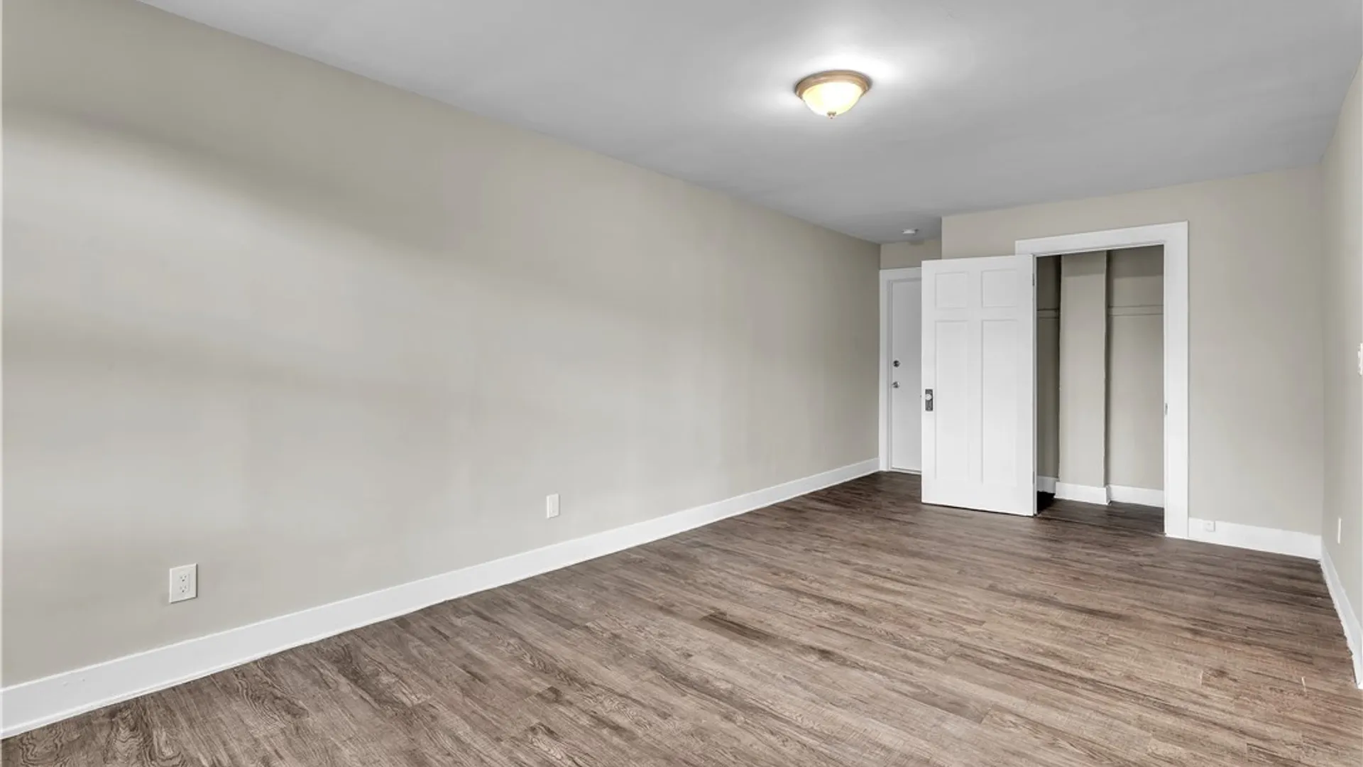 Property at 1225 Hertel Avenue, Buffalo, NY 14216 18