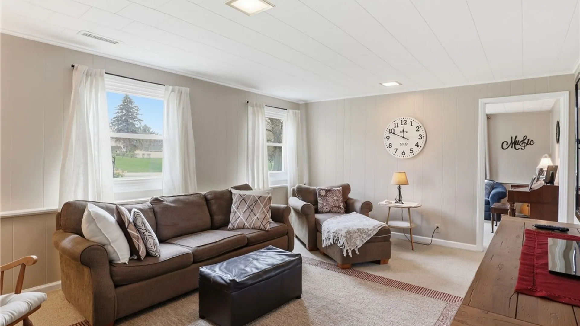Property at 11 Saxony Road, Pittsford, NY 14534 14