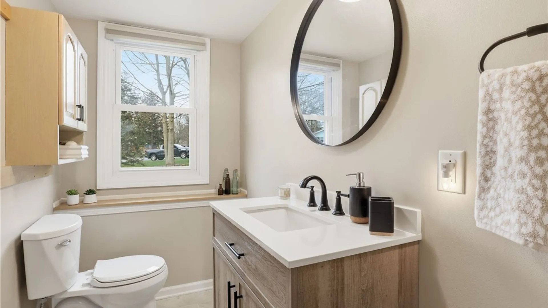 Property at 11 Saxony Road, Pittsford, NY 14534 32