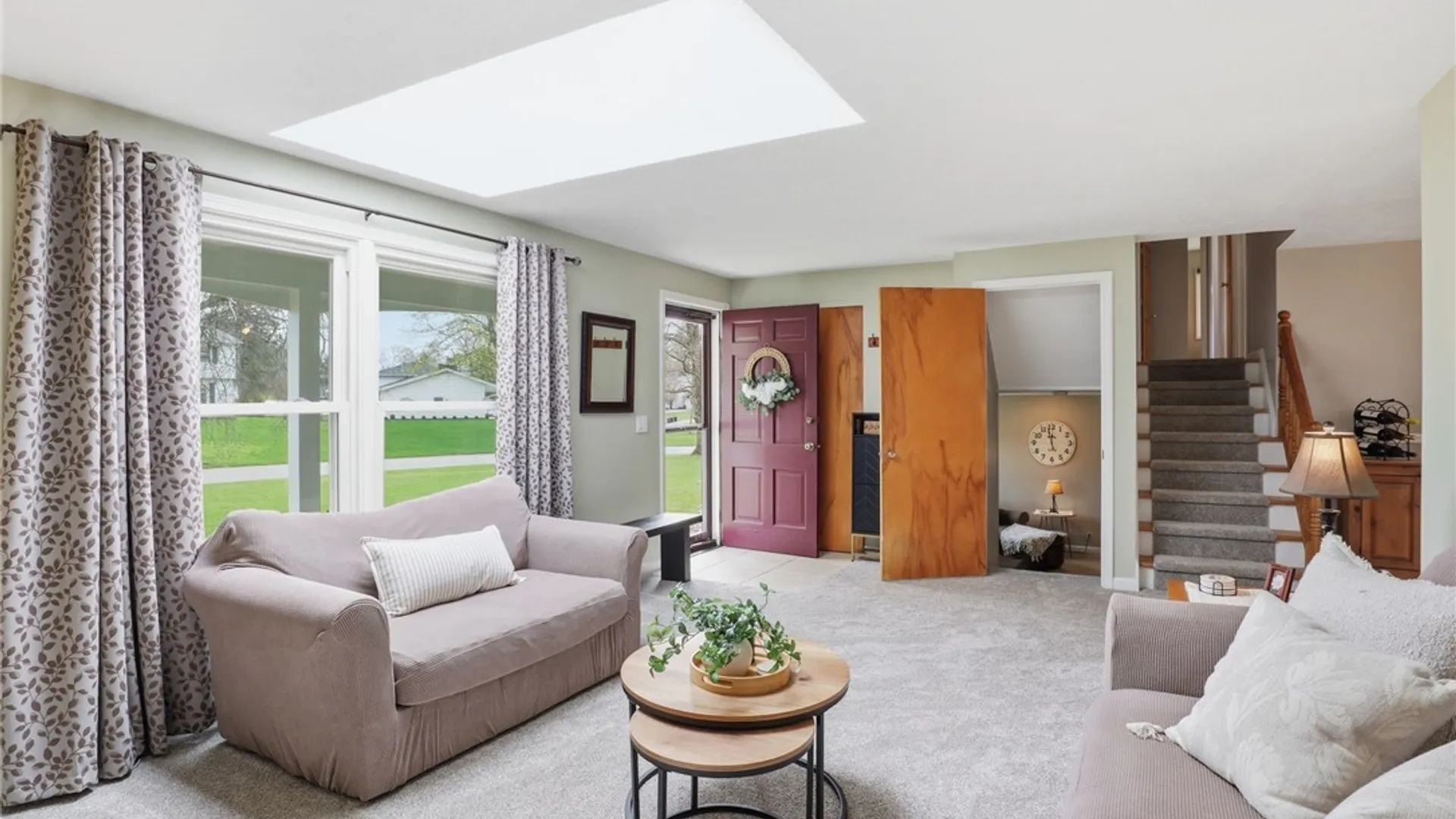 Property at 11 Saxony Road, Pittsford, NY 14534 4