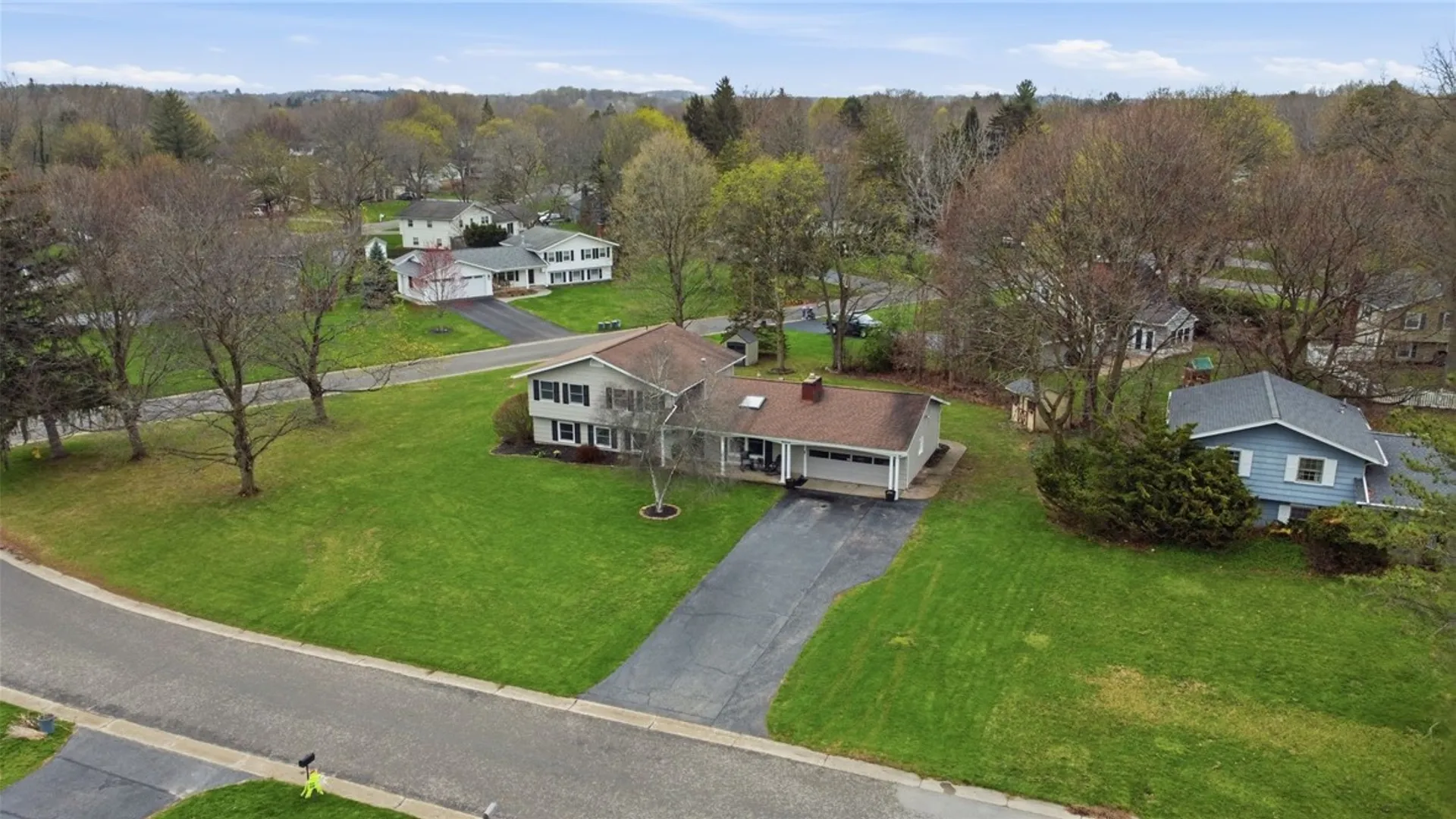 Property at 11 Saxony Road, Pittsford, NY 14534 41
