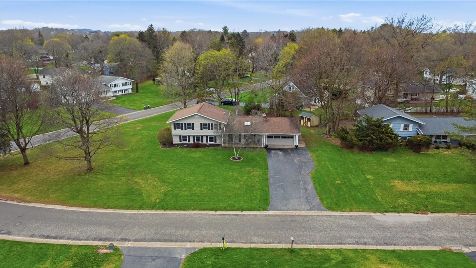 Property at 11 Saxony Road, Pittsford, NY 14534 42
