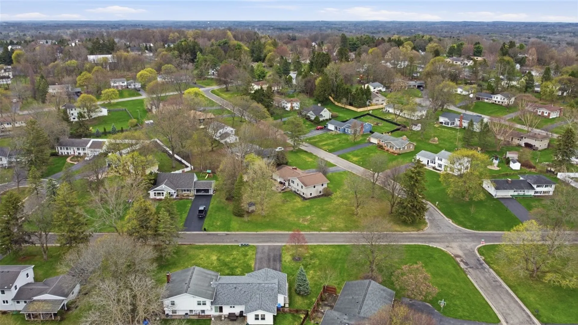 Property at 11 Saxony Road, Pittsford, NY 14534 48
