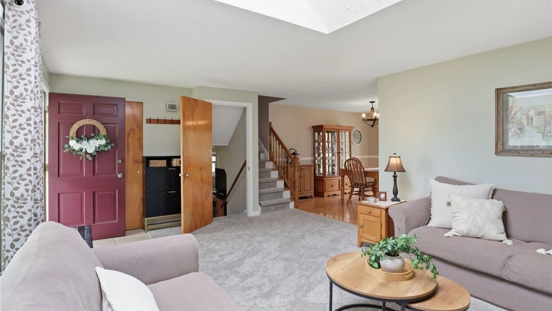 Property at 11 Saxony Road, Pittsford, NY 14534 6